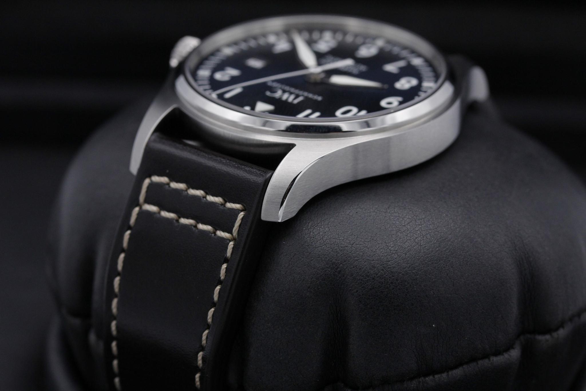 Watch Image 5