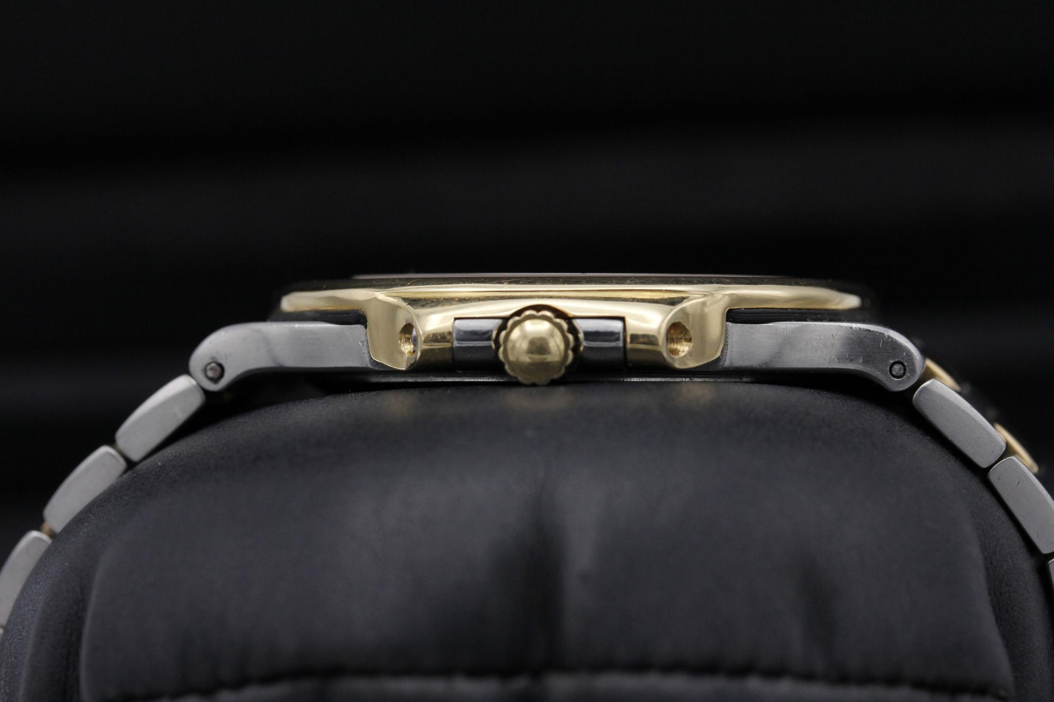 Watch Image 4