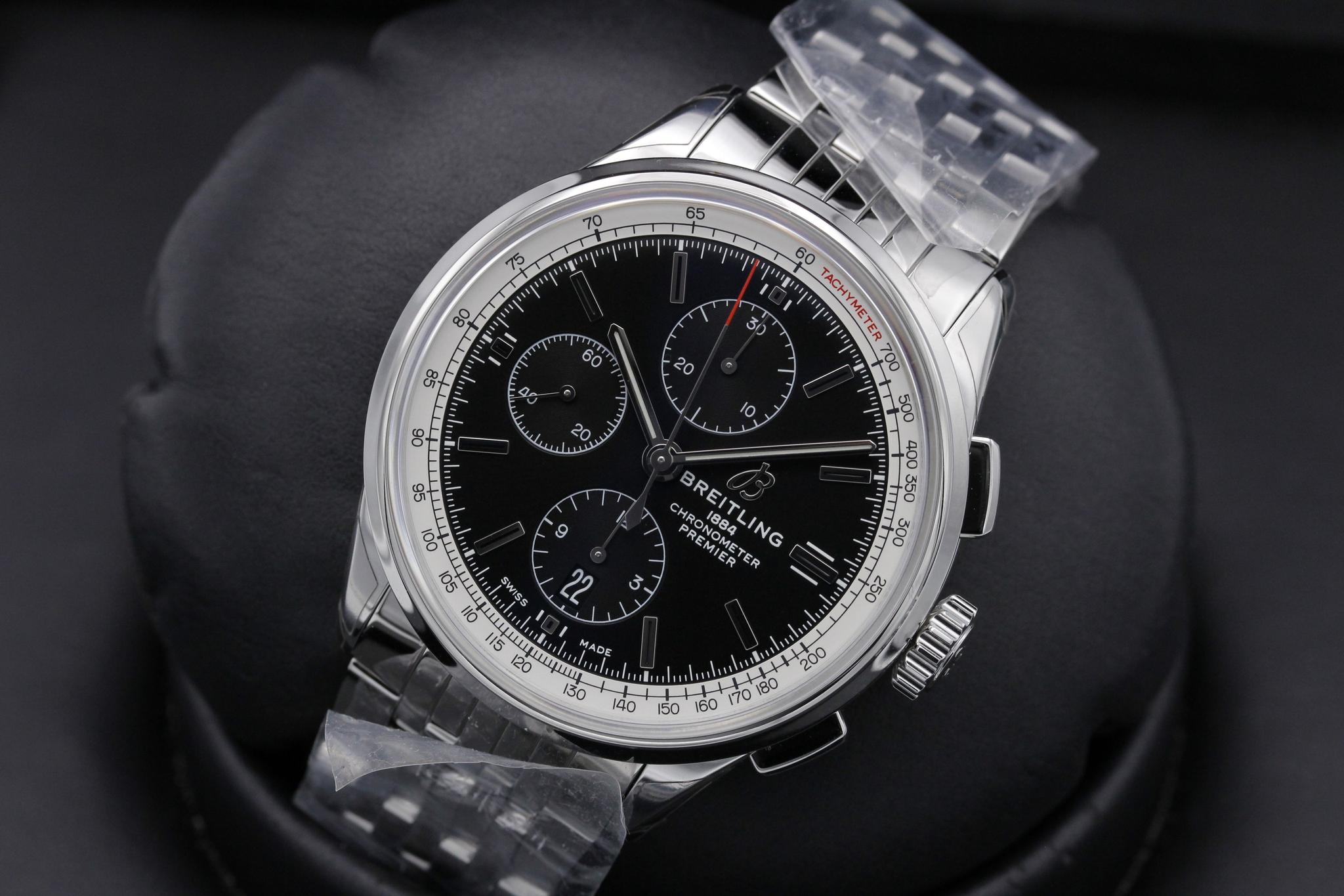 Watch Image 10