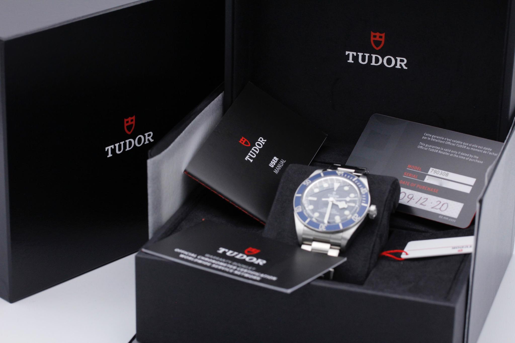 Watch Image 11