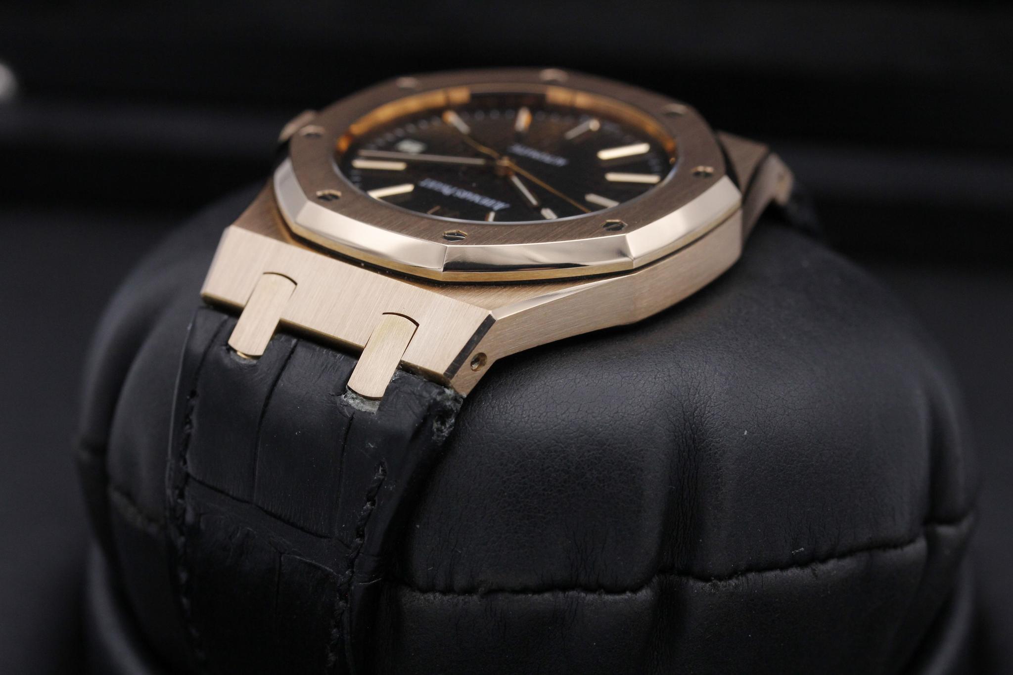 Watch Image 5