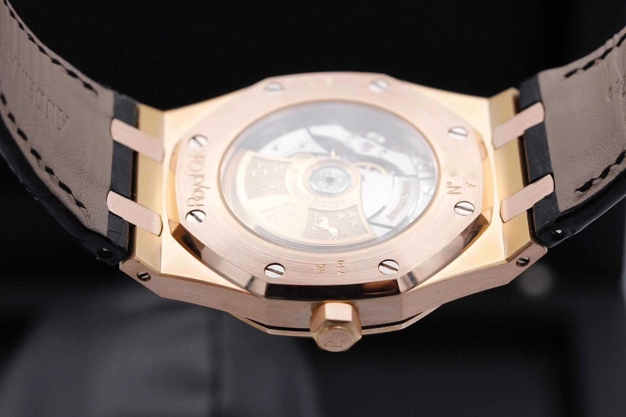 Watch Image 7