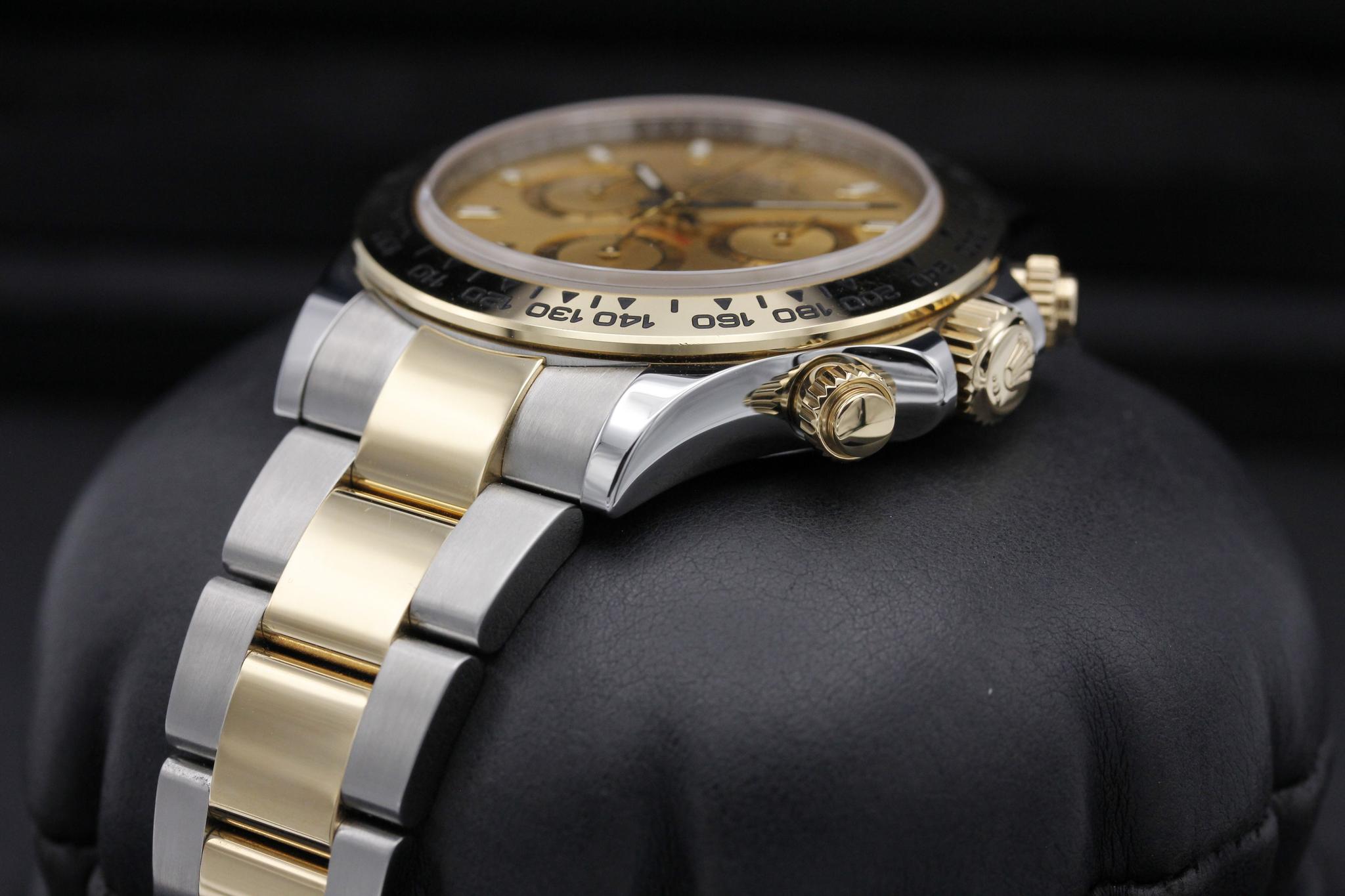 Watch Image 2