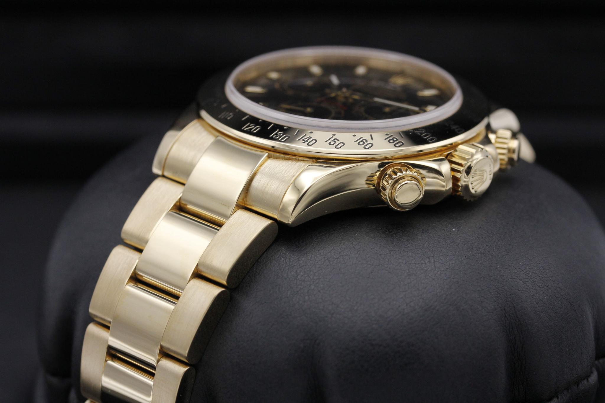 Watch Image 2
