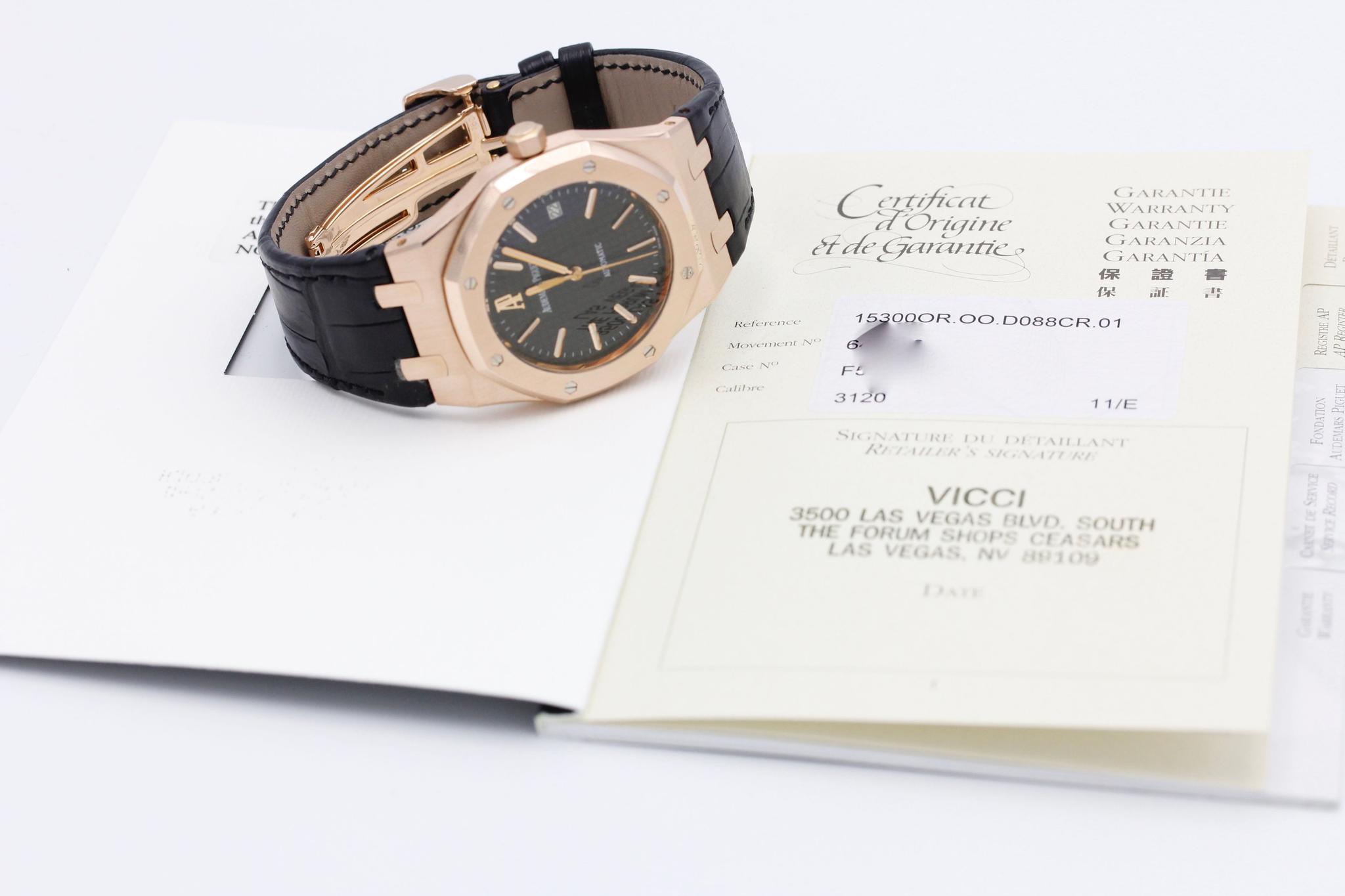 Watch Image 11