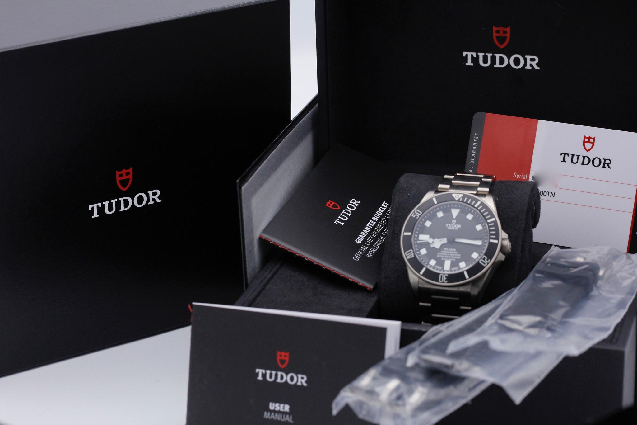 Watch Image 11