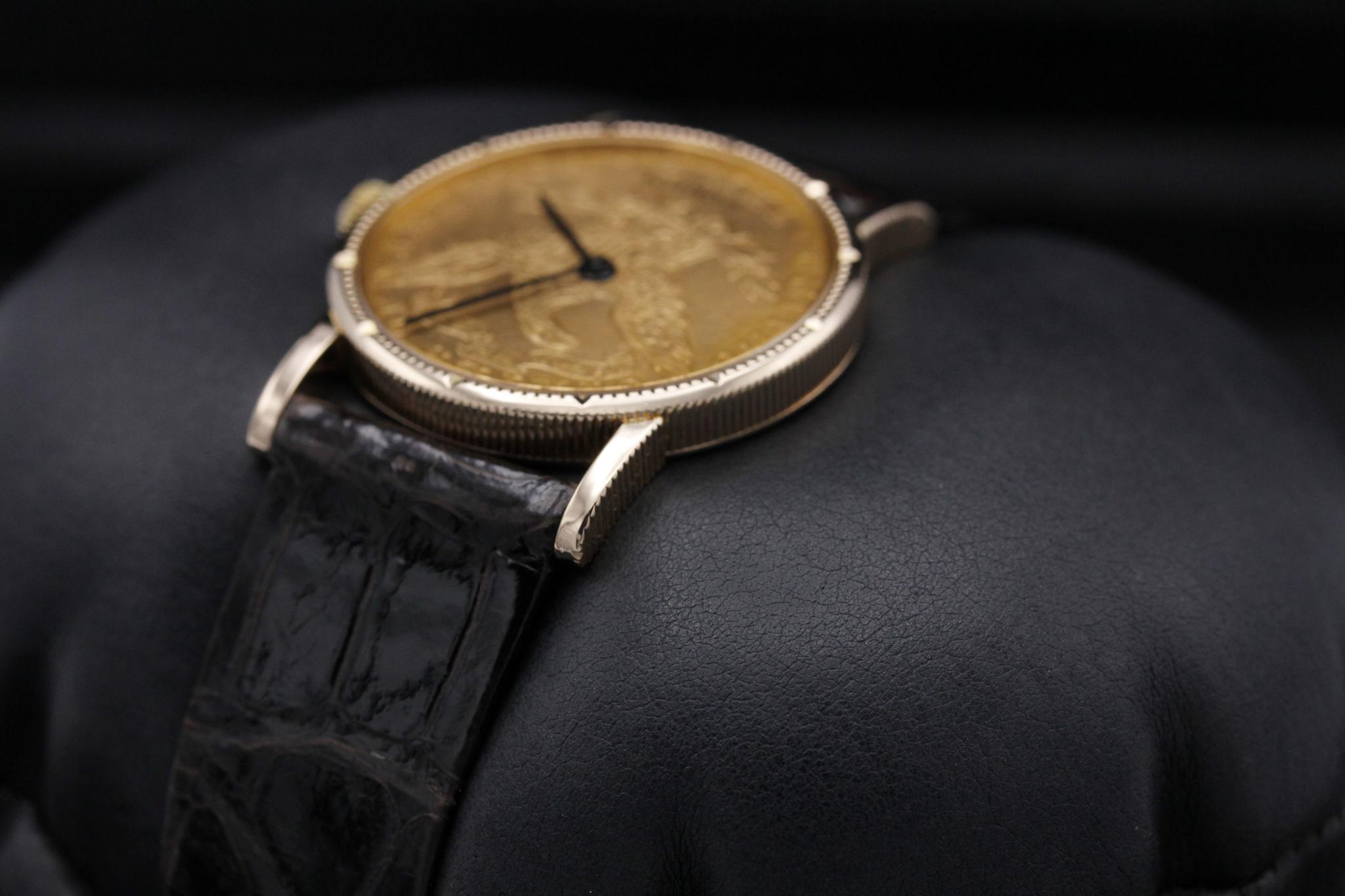 Watch Image 4