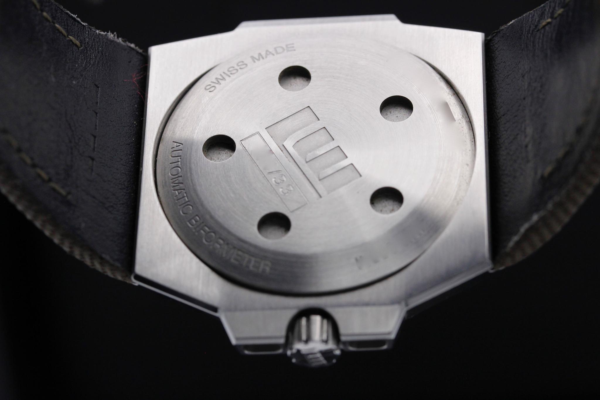 Watch Image 7