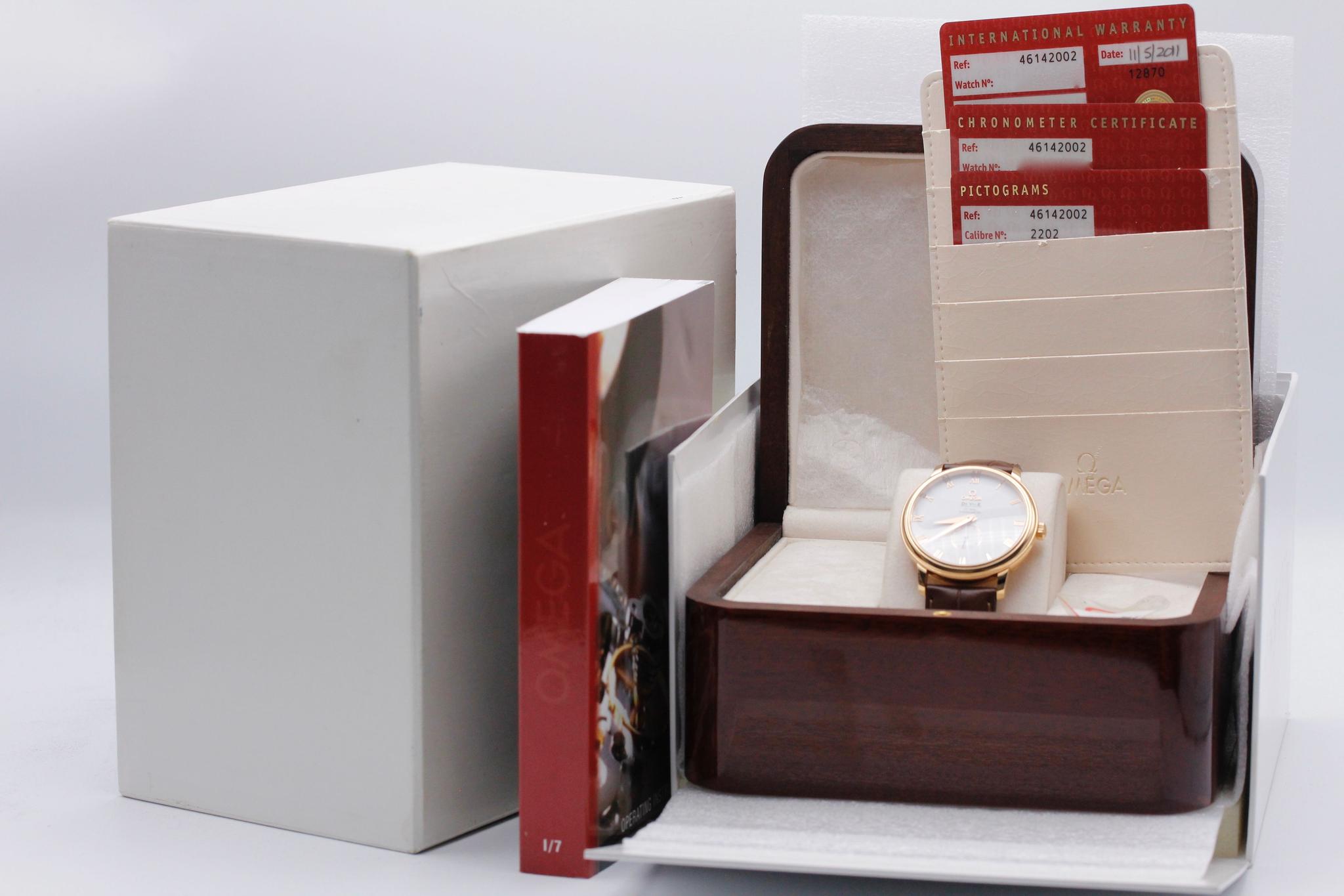 Watch Image 11