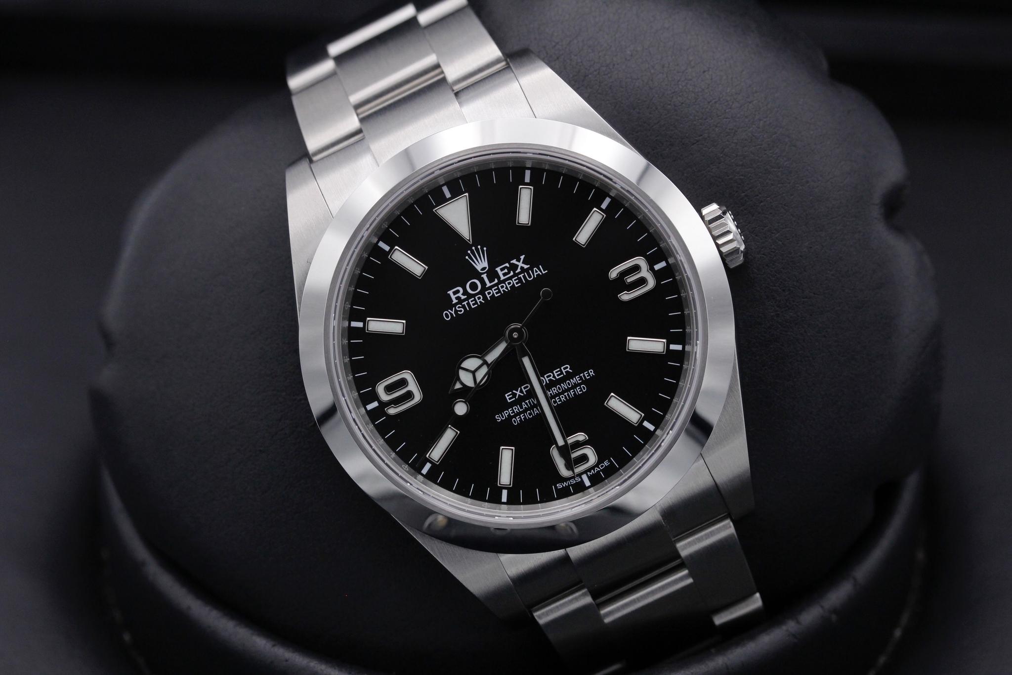 Watch Image 9