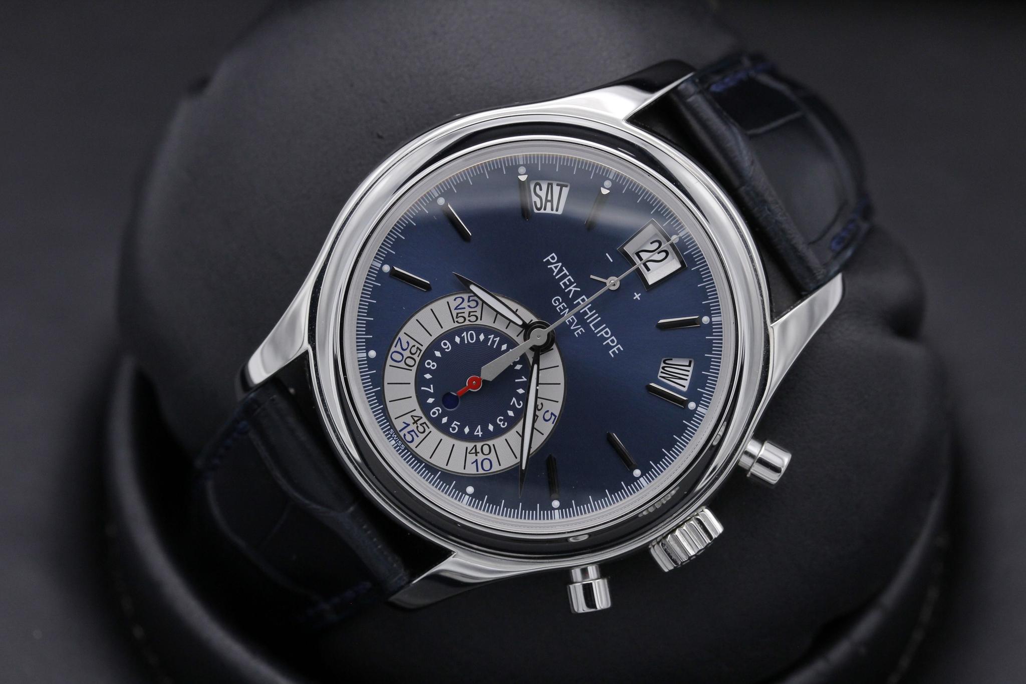 Watch Image 10