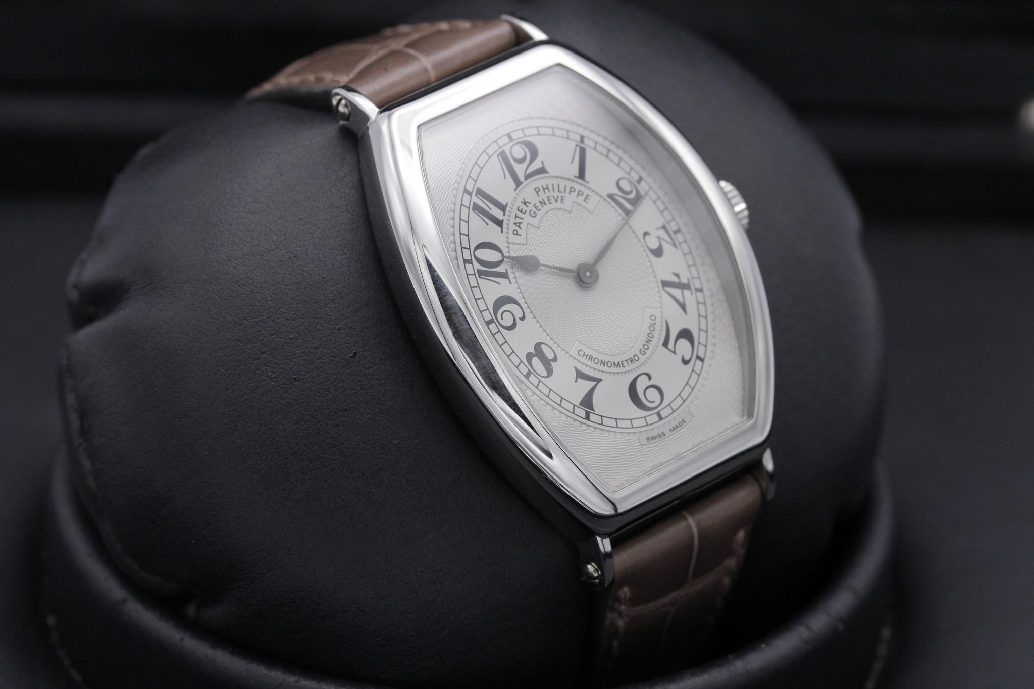 Watch Image 11