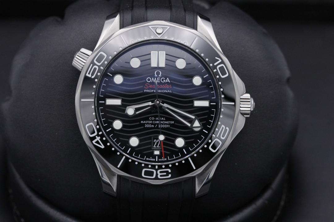 Omega Seamaster 300m 210.32.42.20.01.001