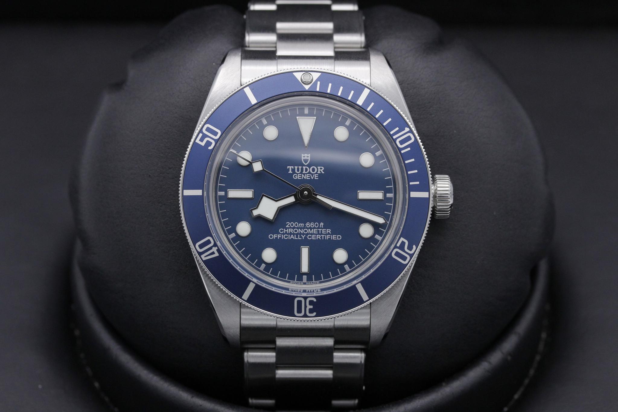 Watch Image 1