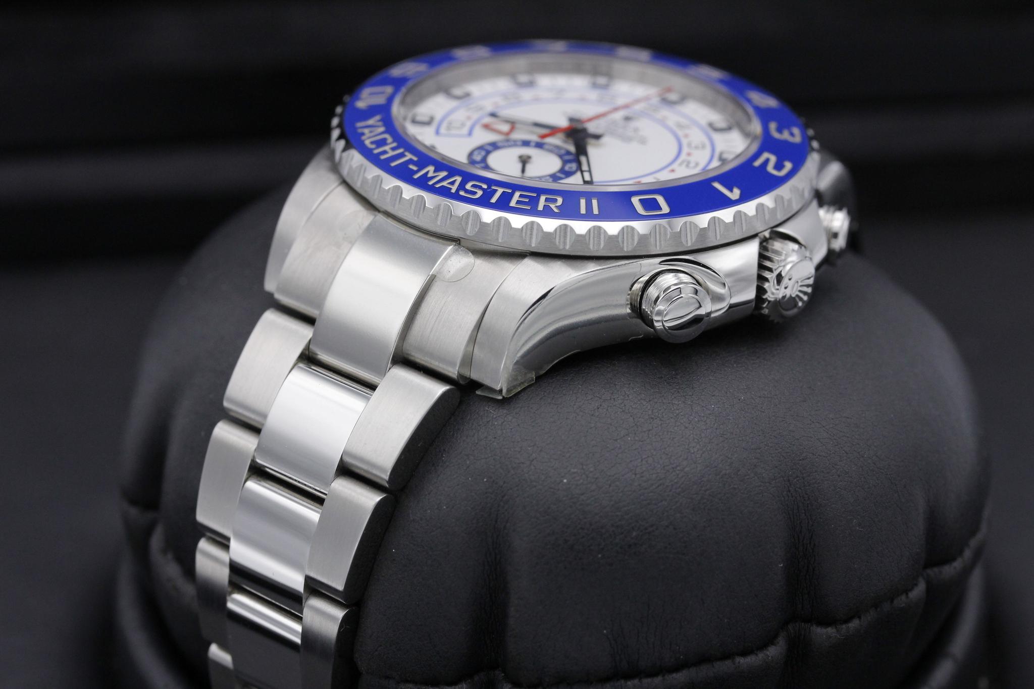 Watch Image 2