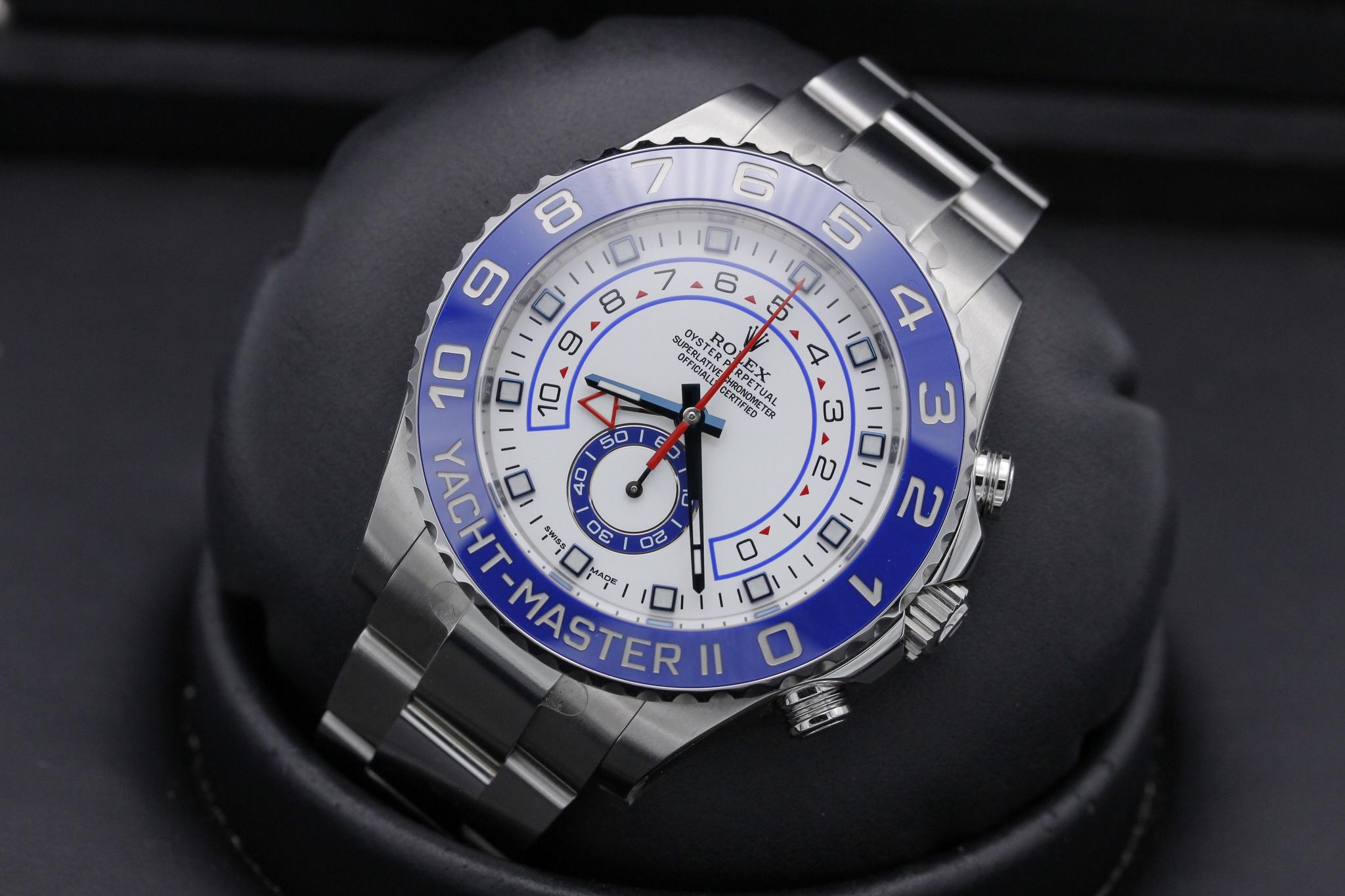 Watch Image 9