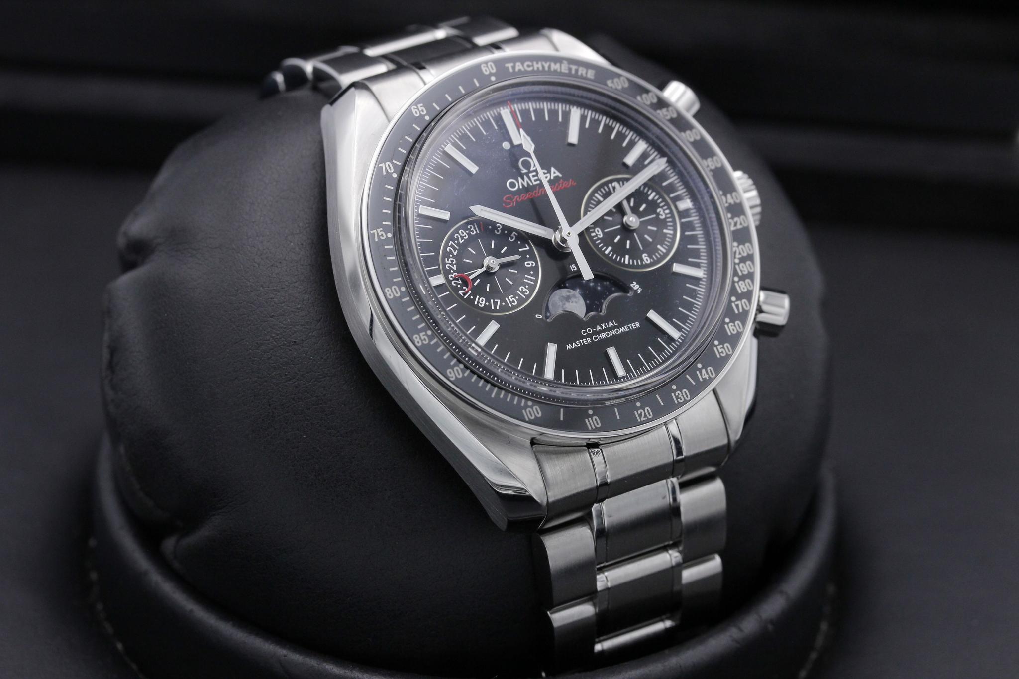 Watch Image 10