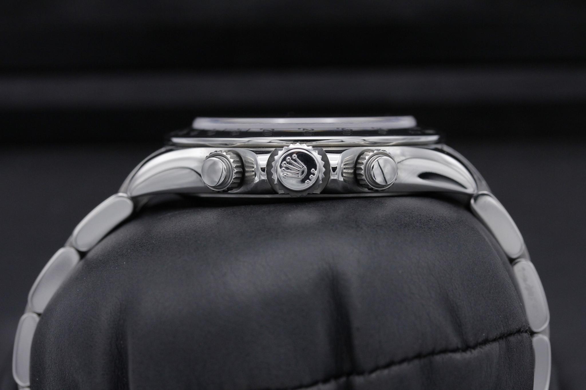 Watch Image 2