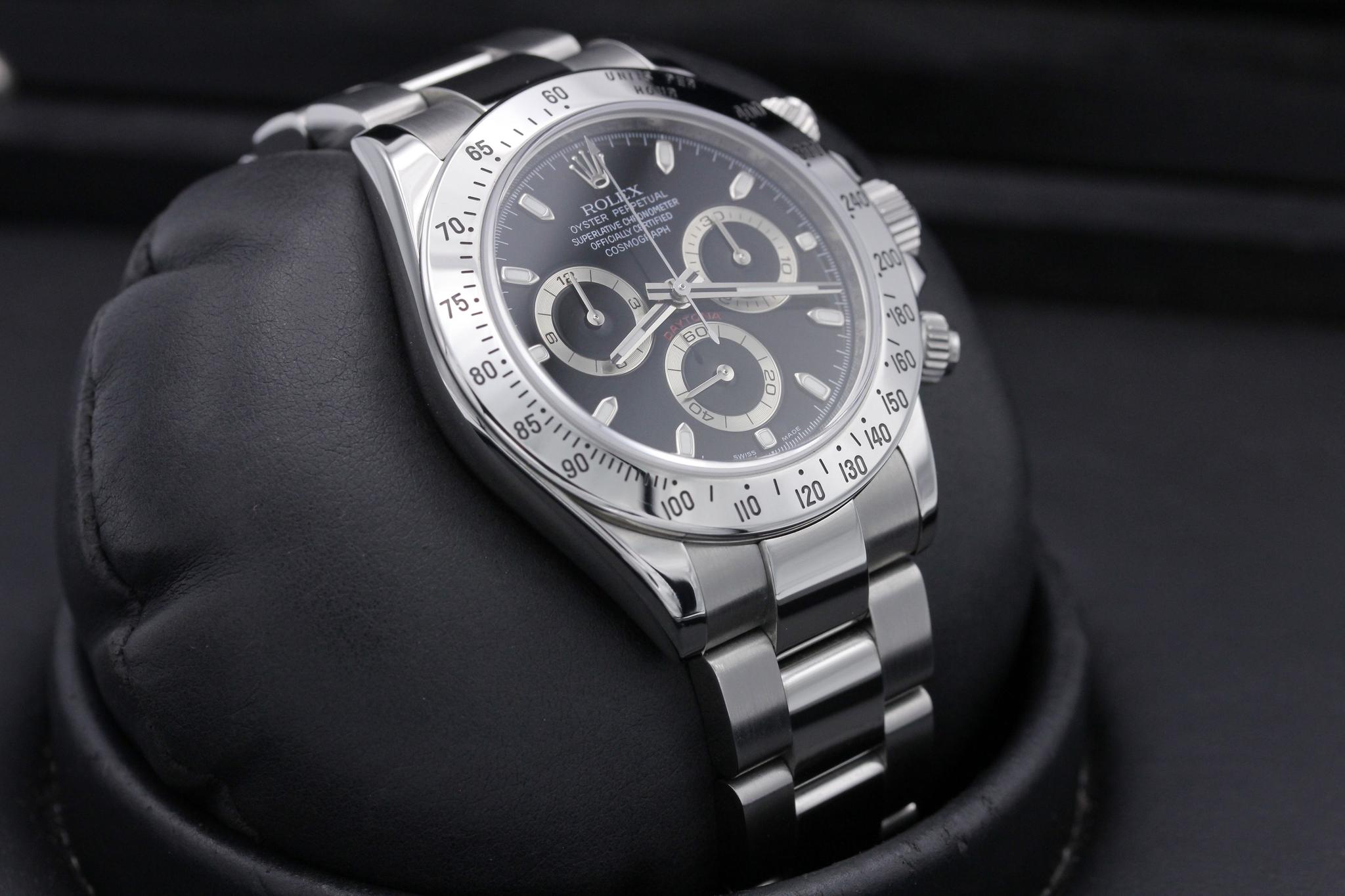 Watch Image 11