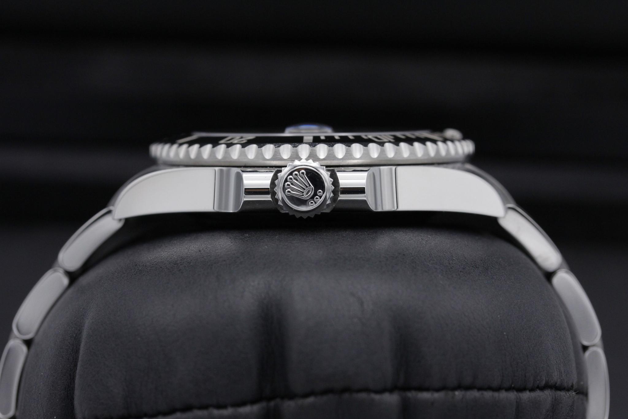 Watch Image 3