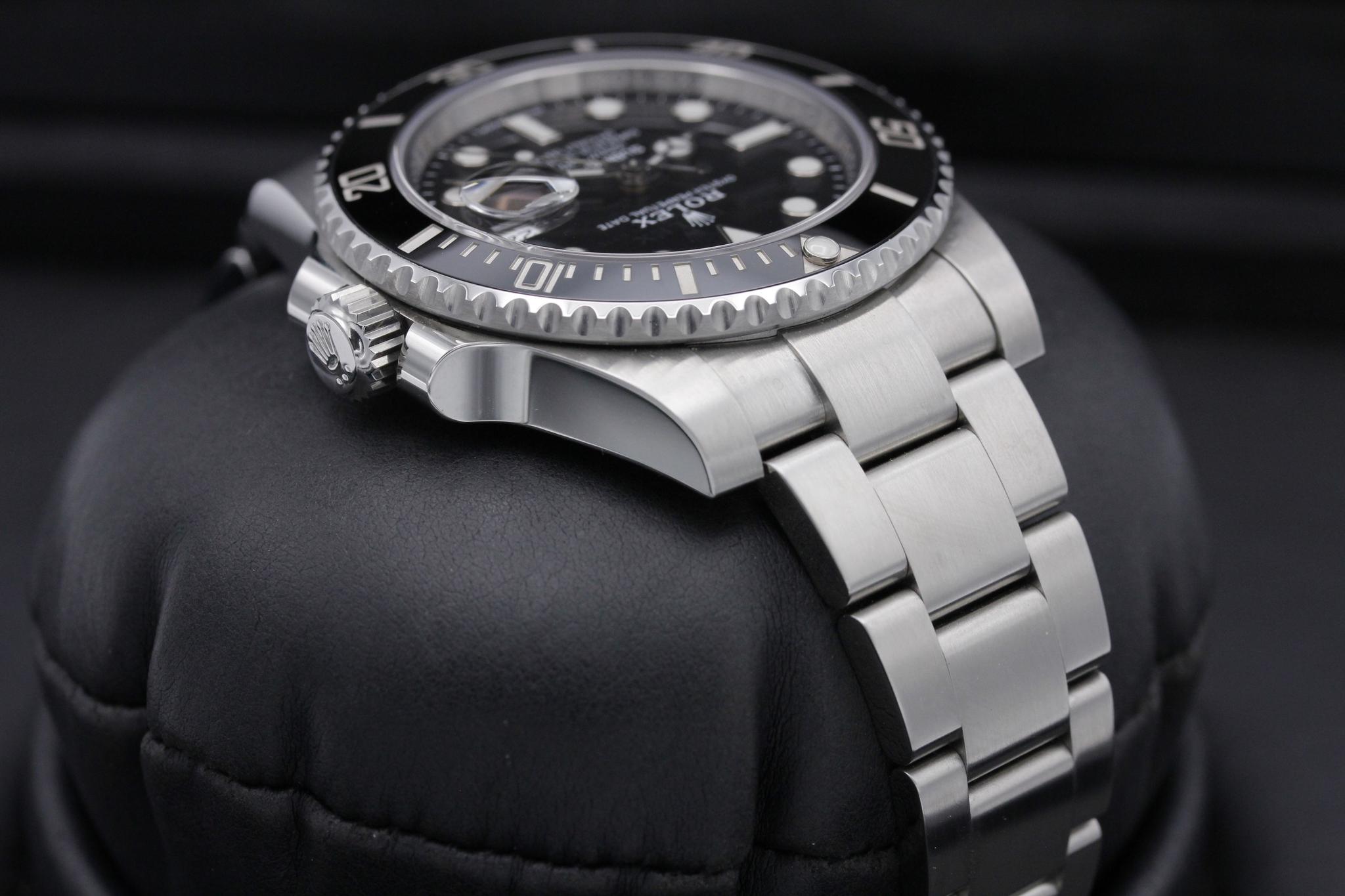 Watch Image 4