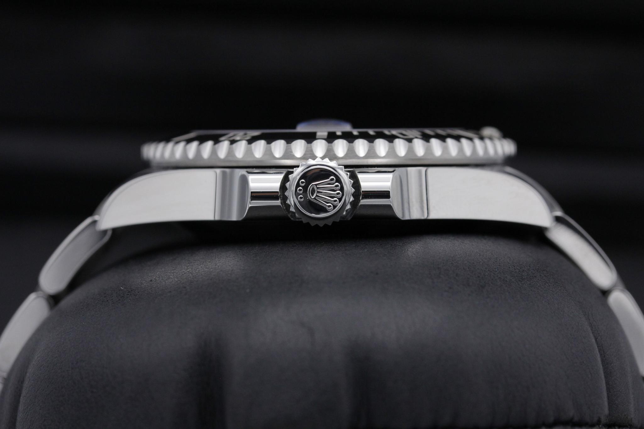 Watch Image 3