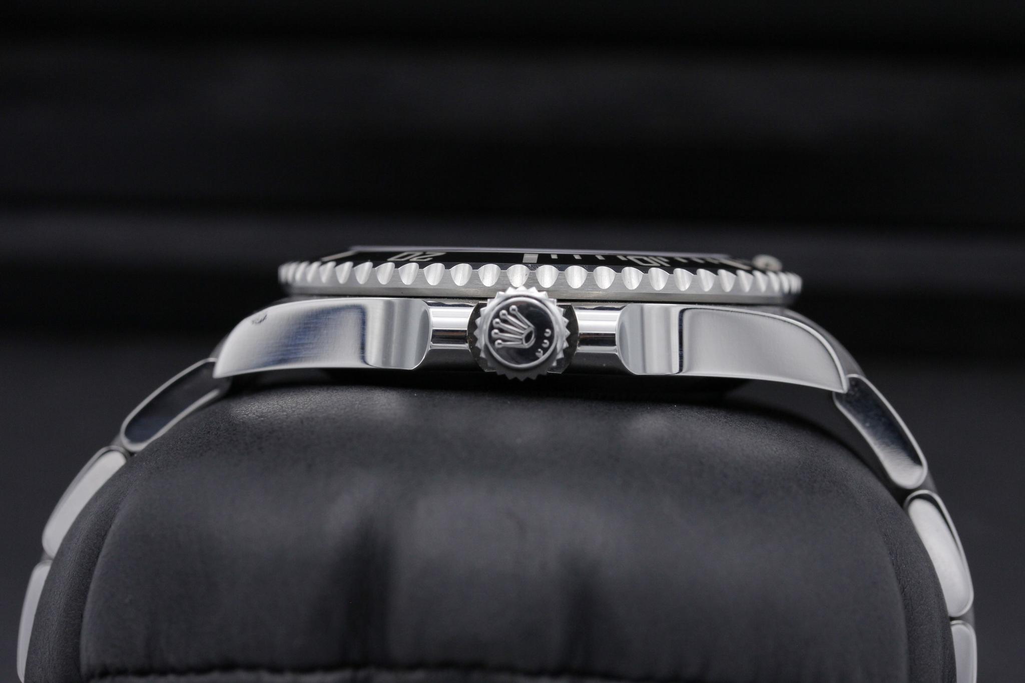 Watch Image 3