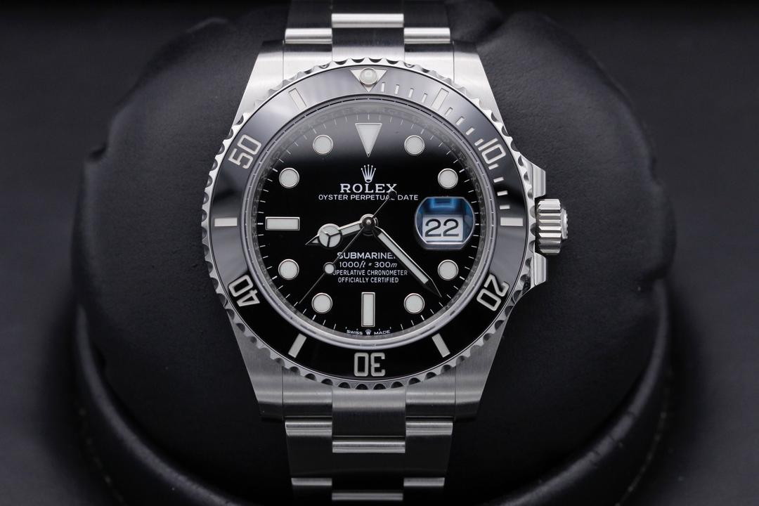 Rolex Submariner Date 126610
