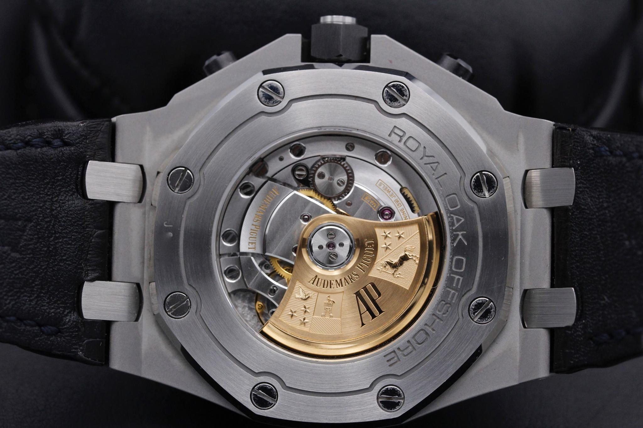 Watch Image 7