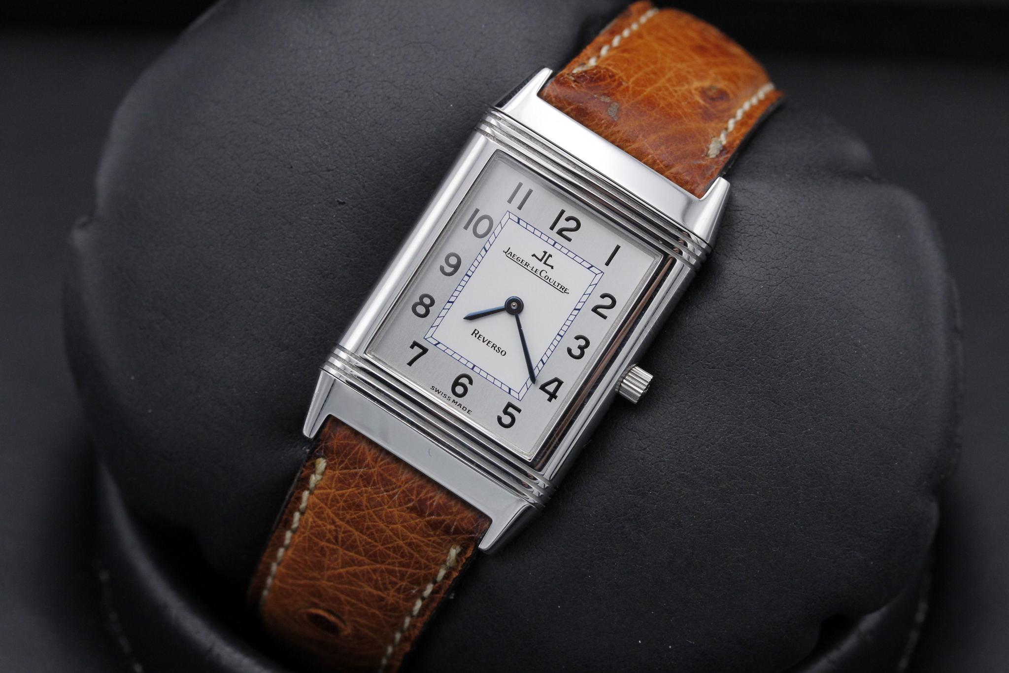 Watch Image 11