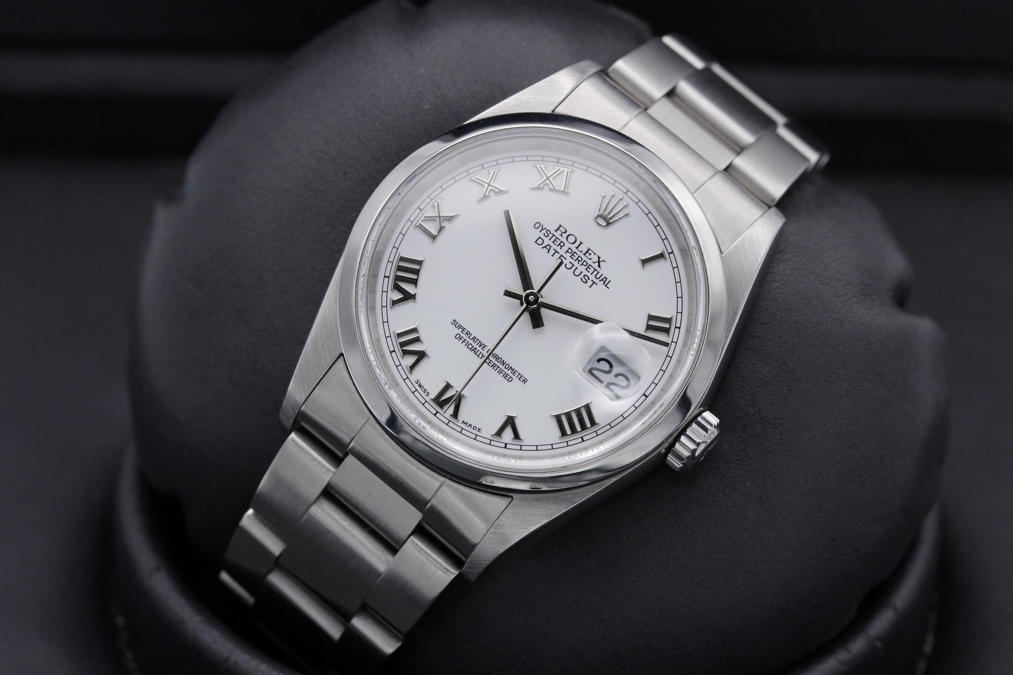 Watch Image 11