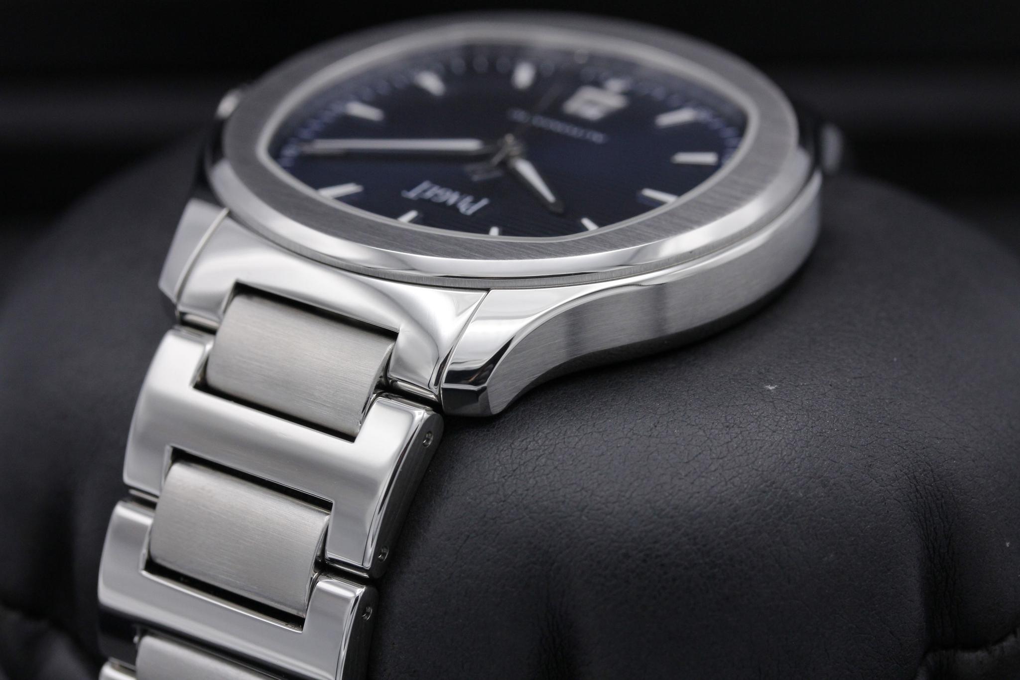 Watch Image 5