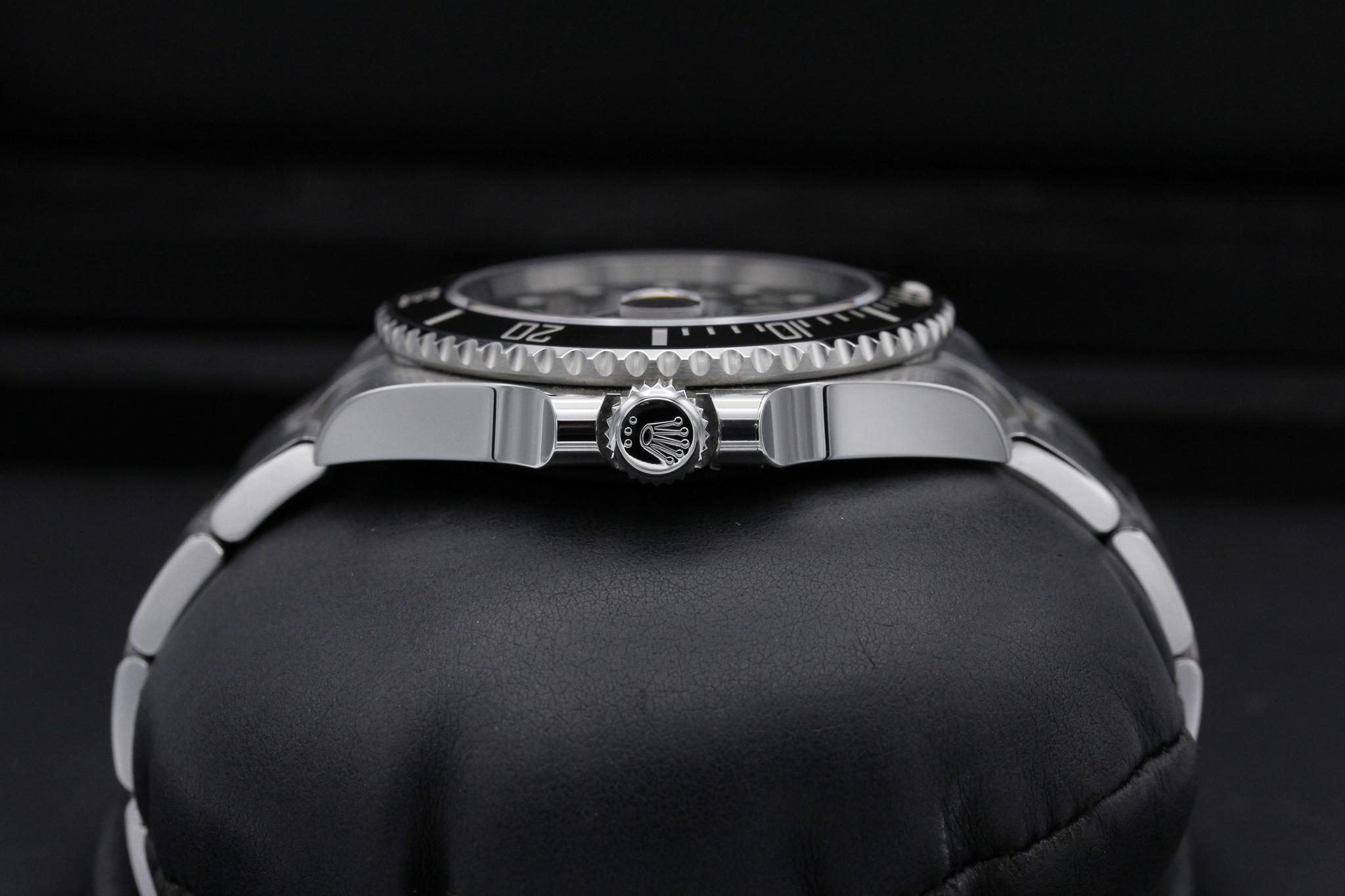 Watch Image 3