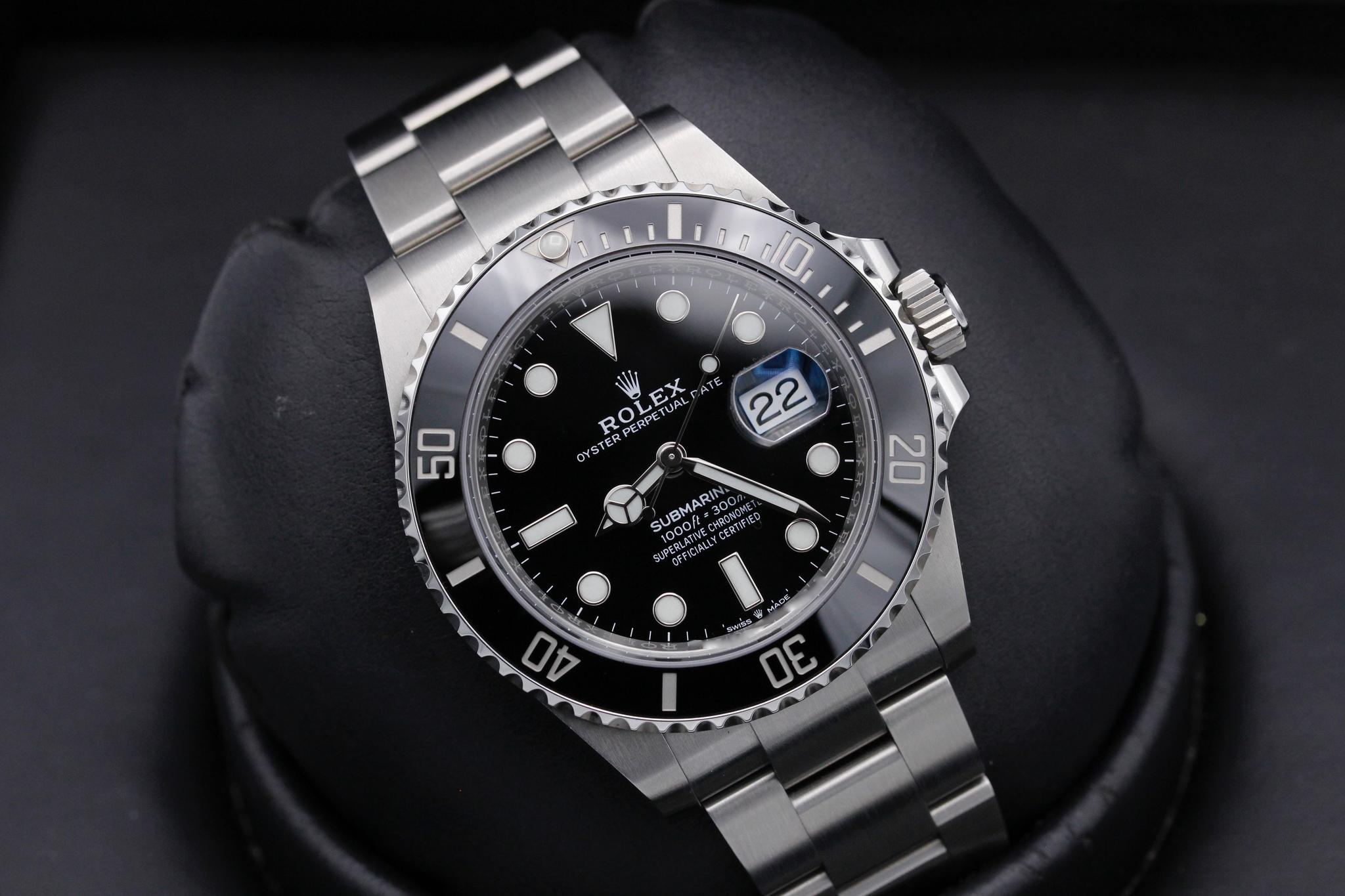 Watch Image 9