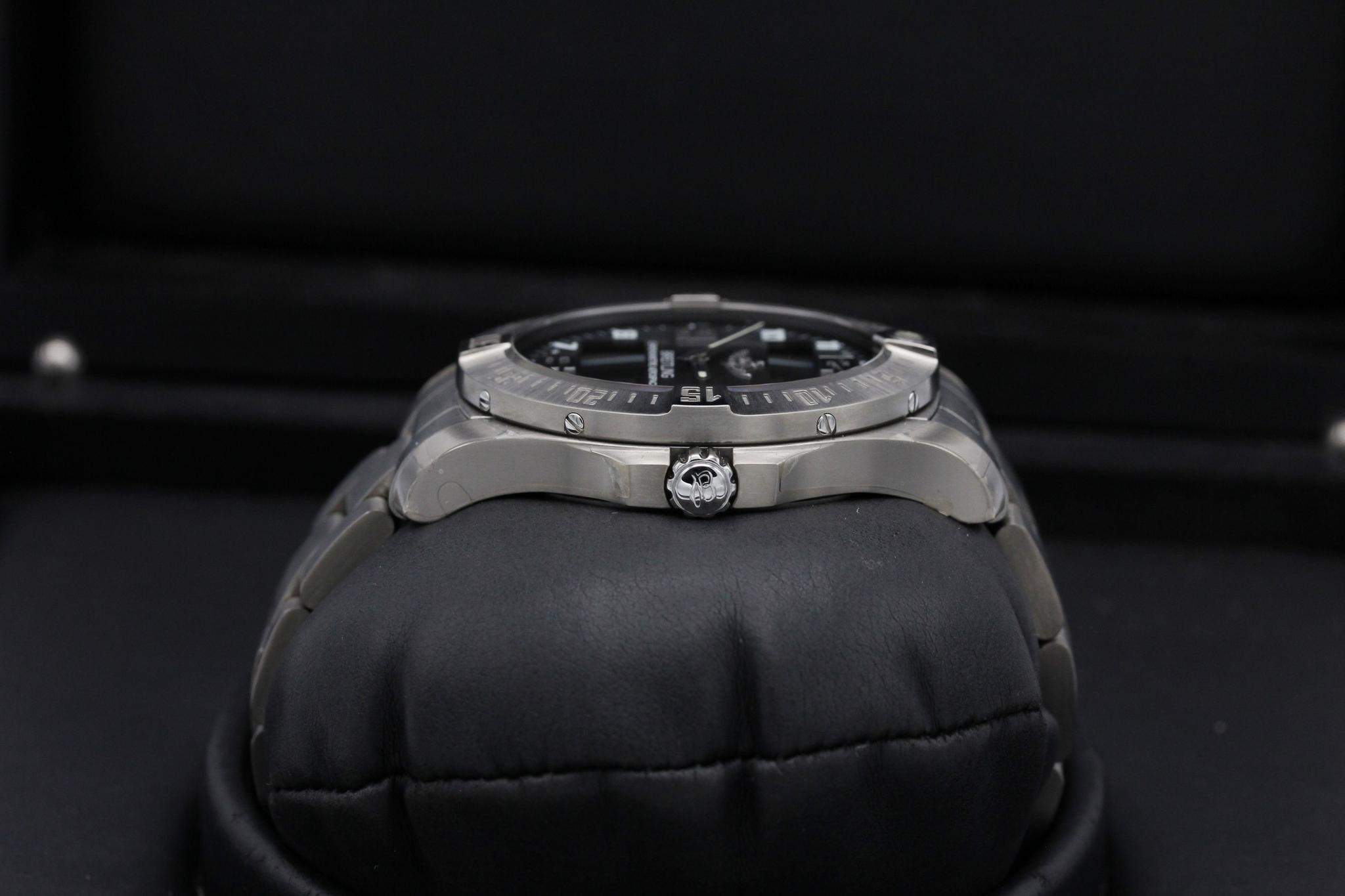 Watch Image 3
