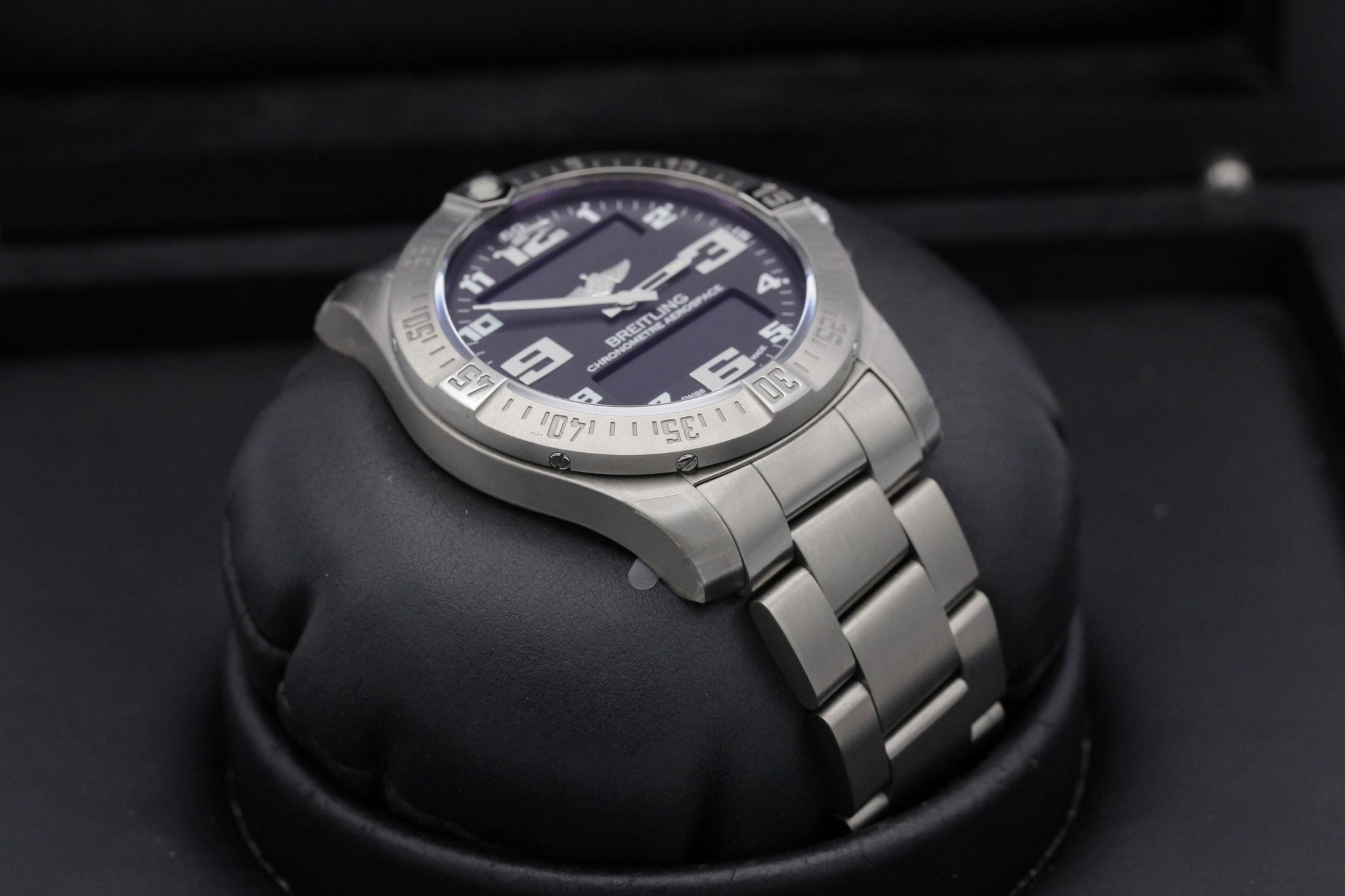 Watch Image 7