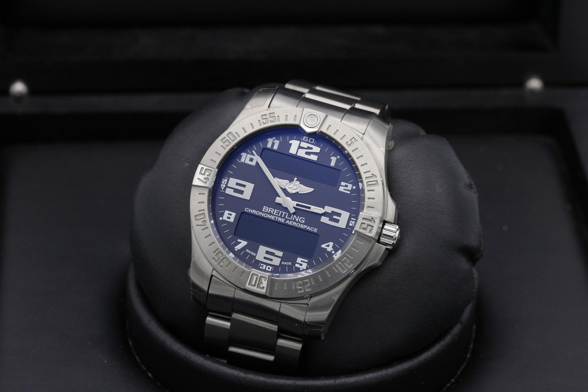 Watch Image 9