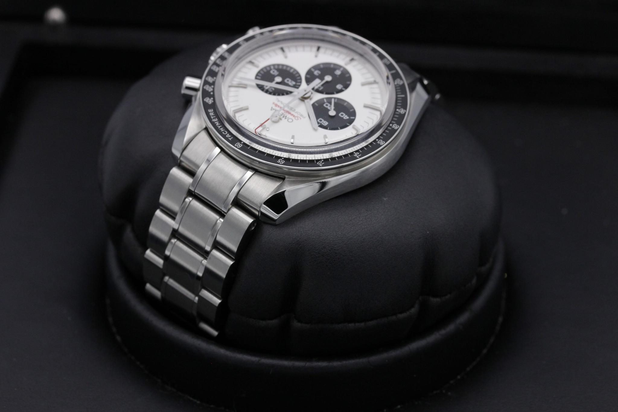 Watch Image 5