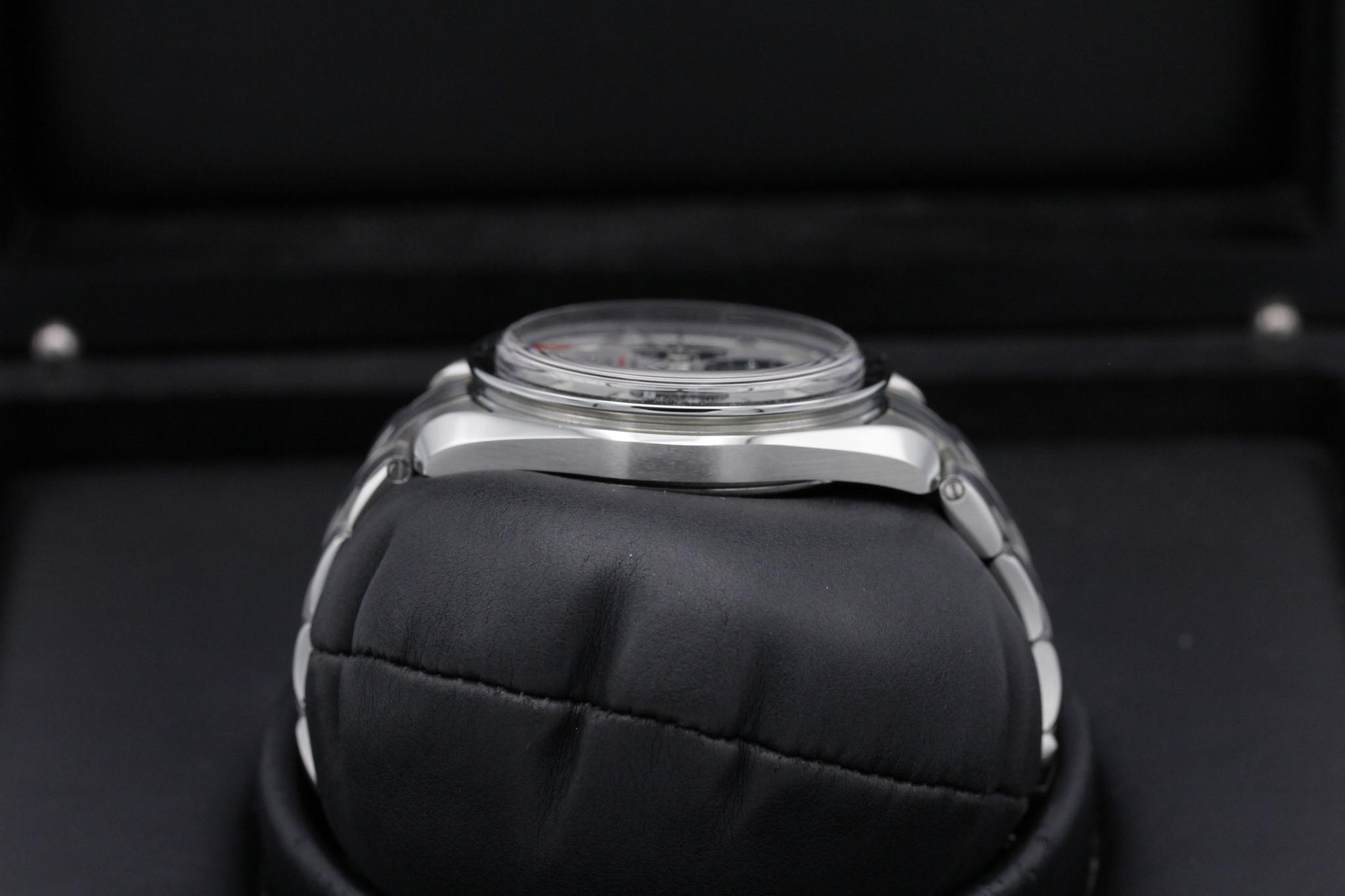 Watch Image 6