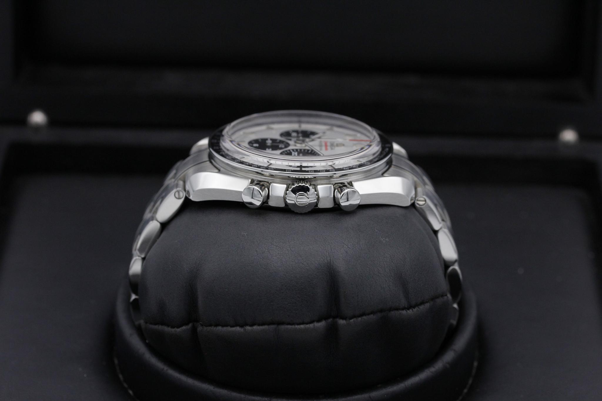 Watch Image 3
