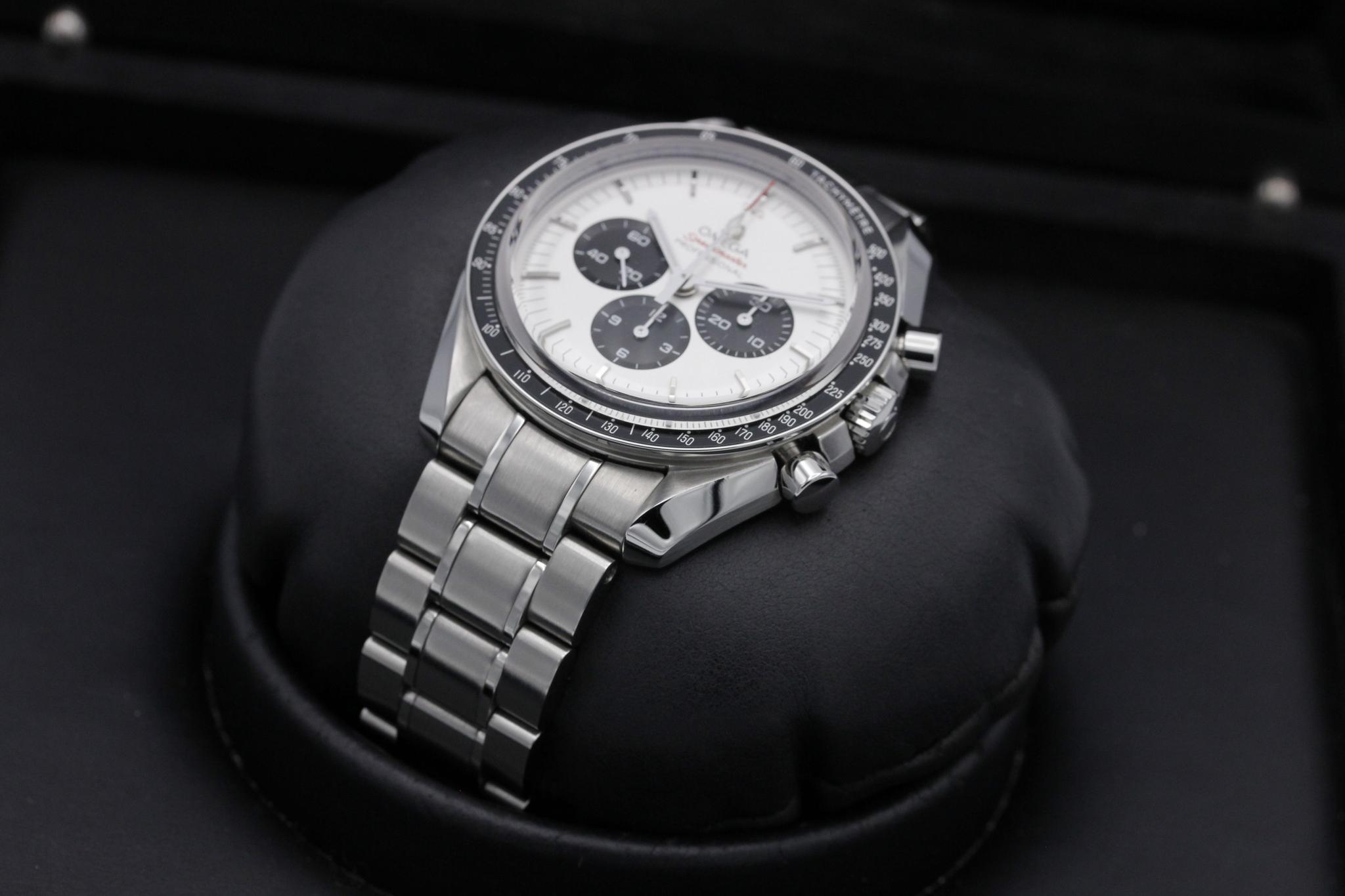 Watch Image 2