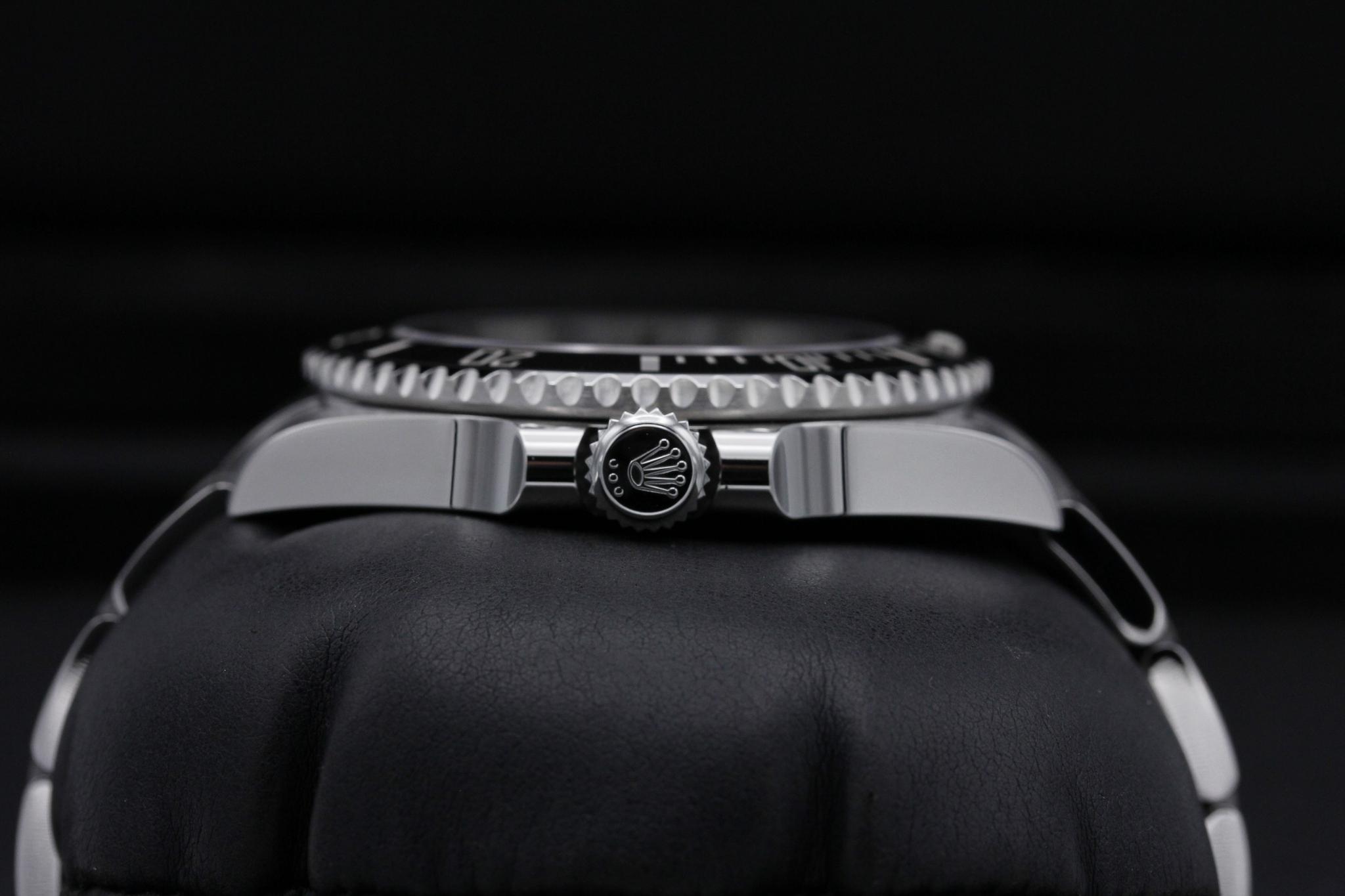 Watch Image 3