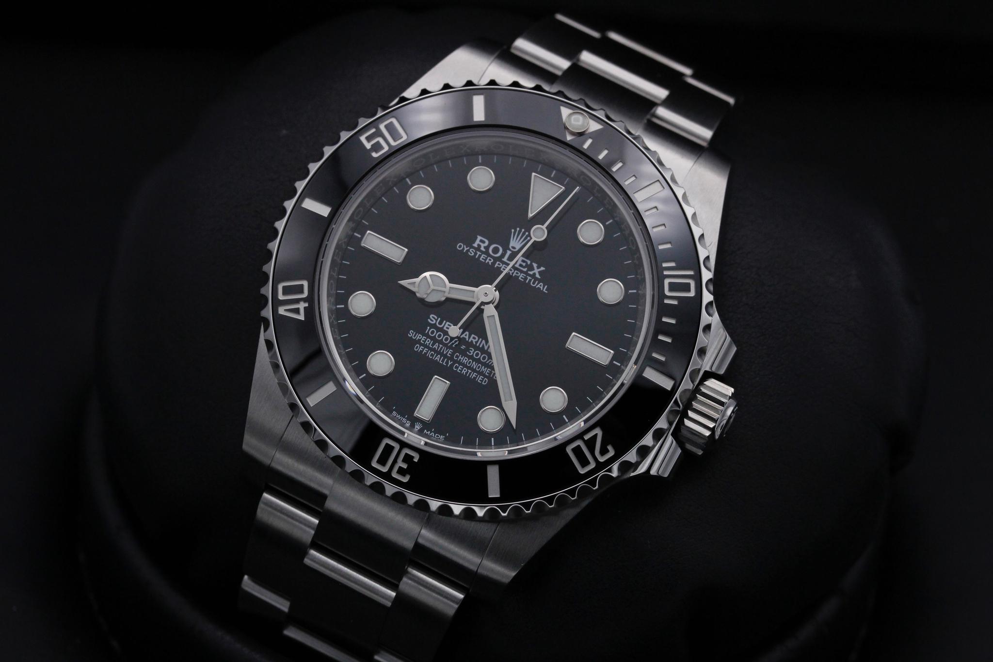 Watch Image 8