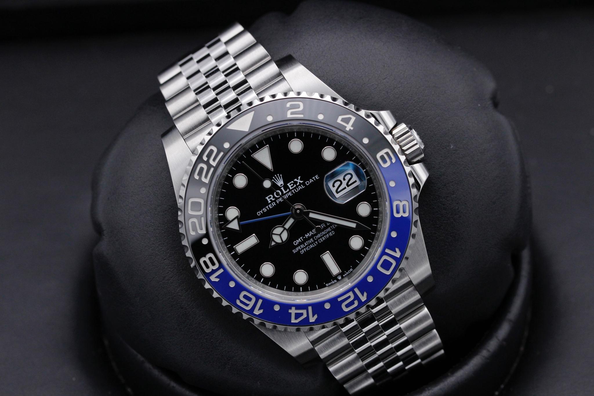 Watch Image 9