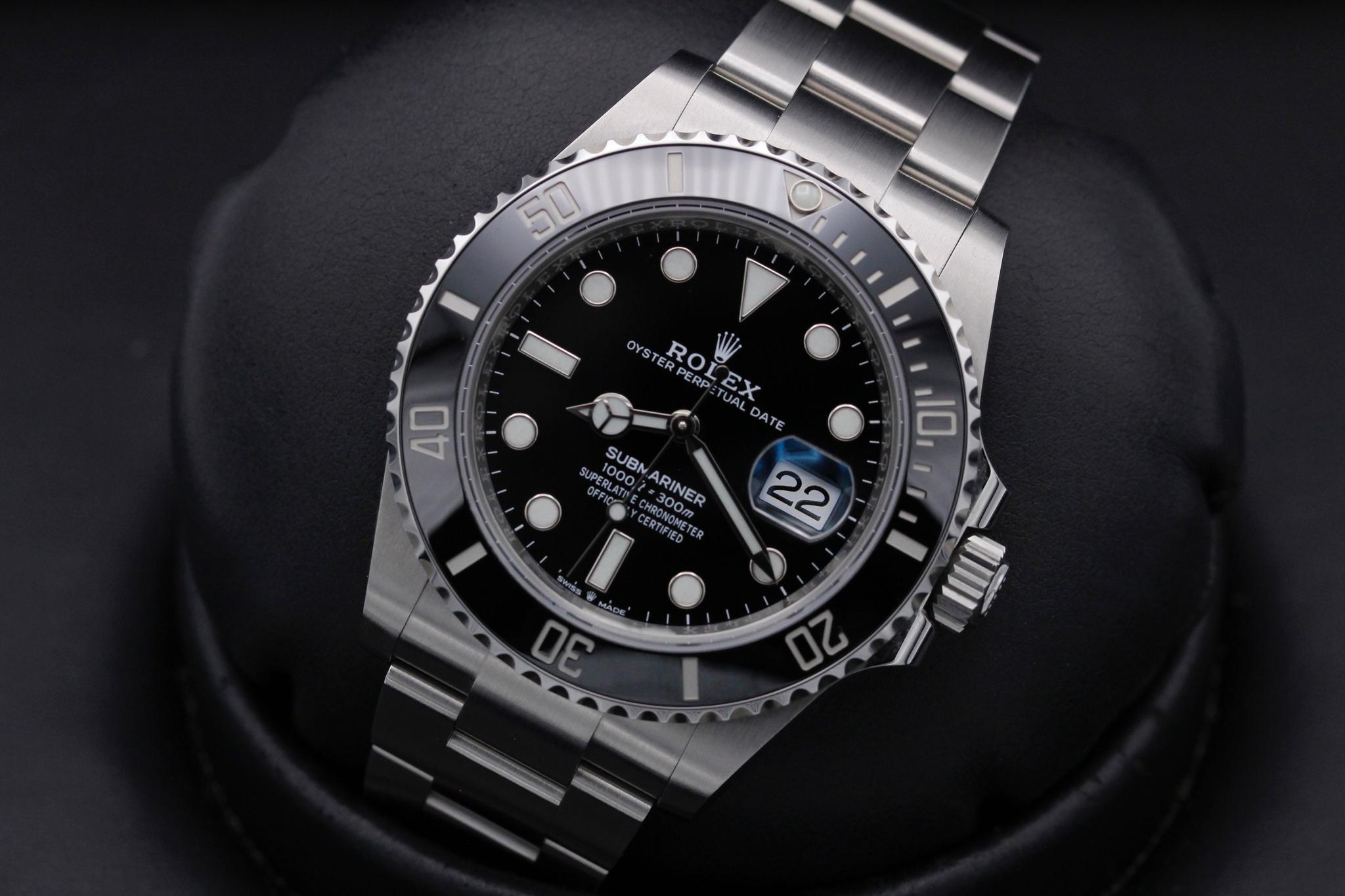 Watch Image 9