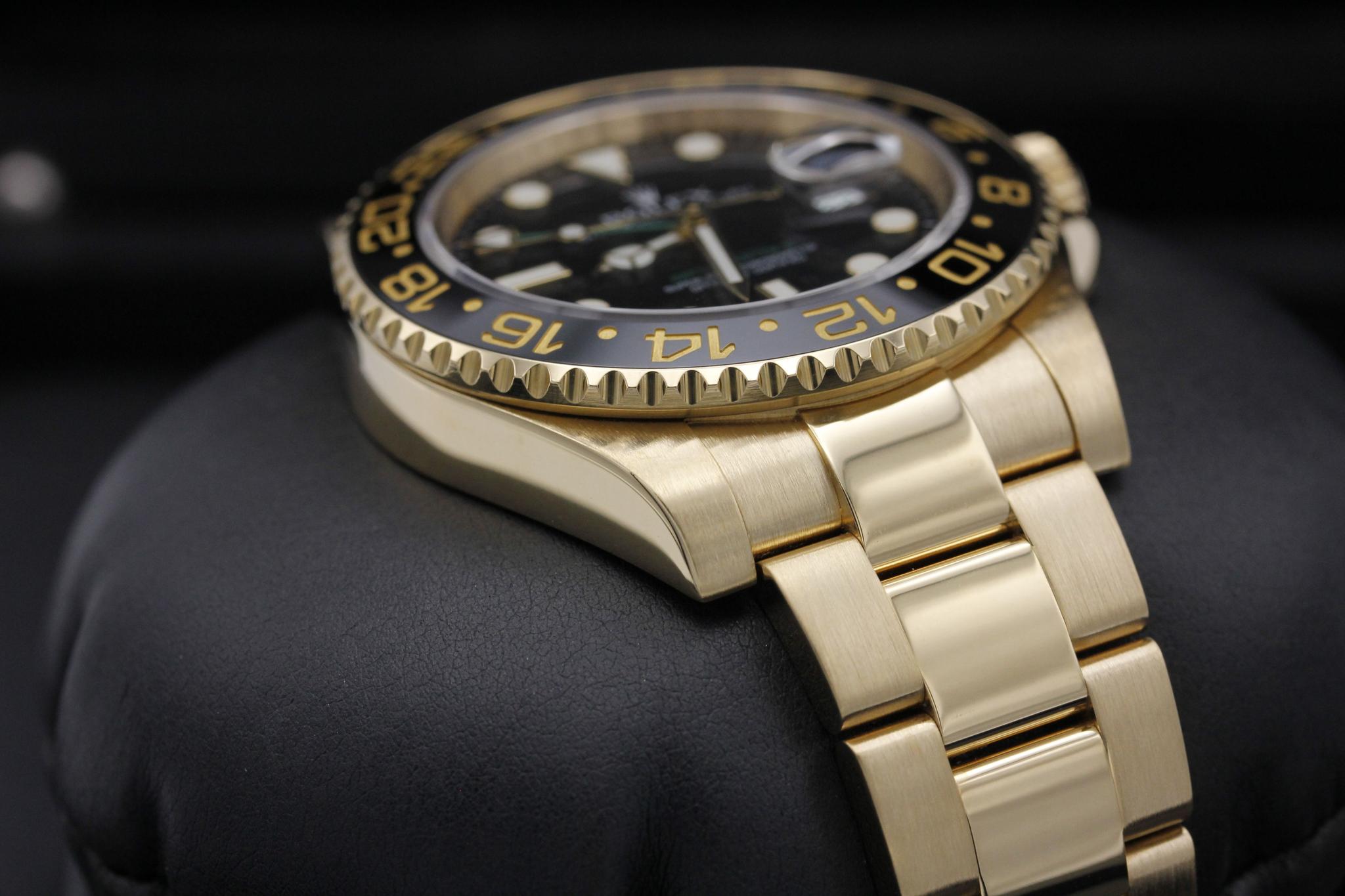 Watch Image 6