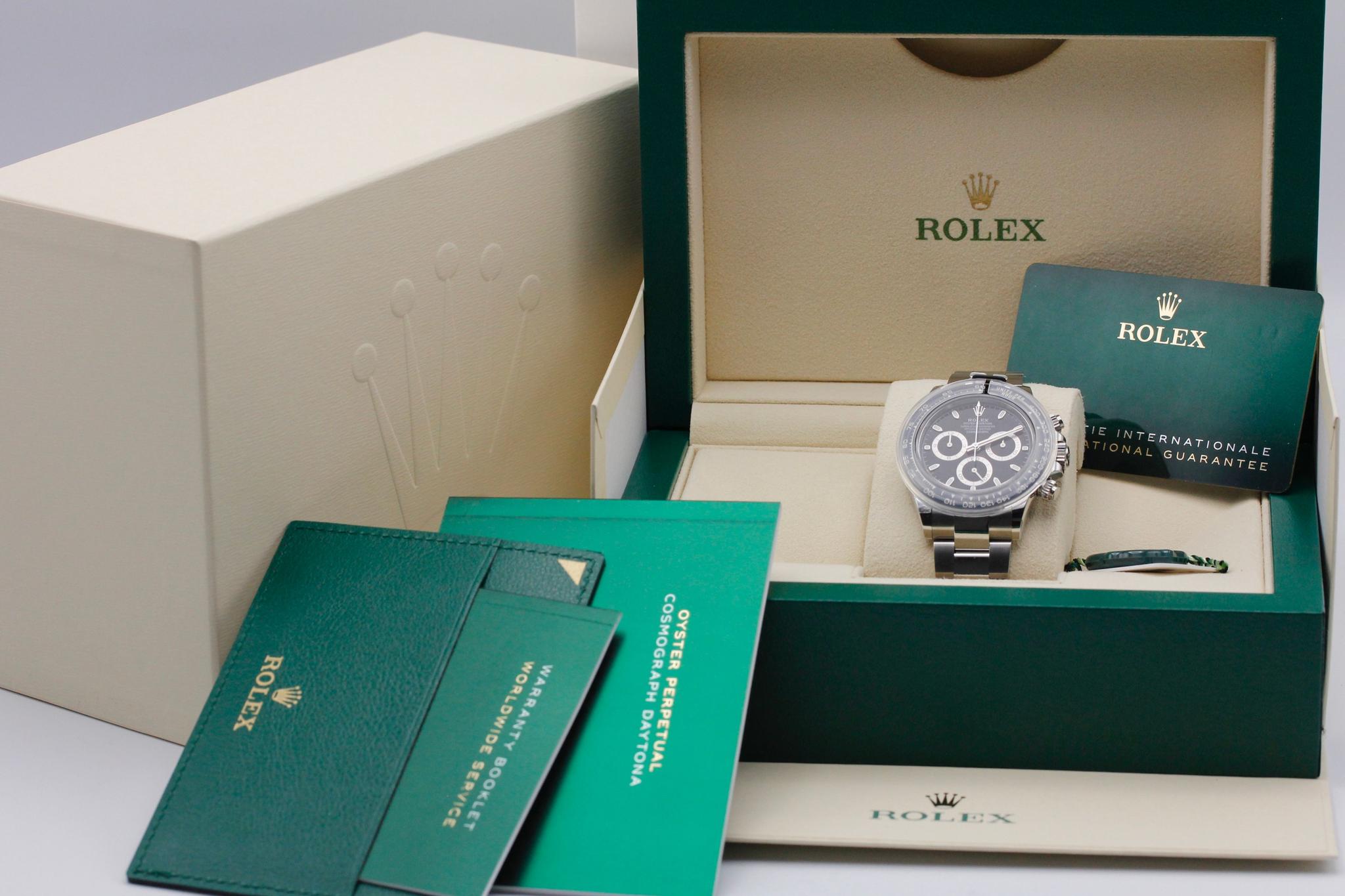 Watch Image 11