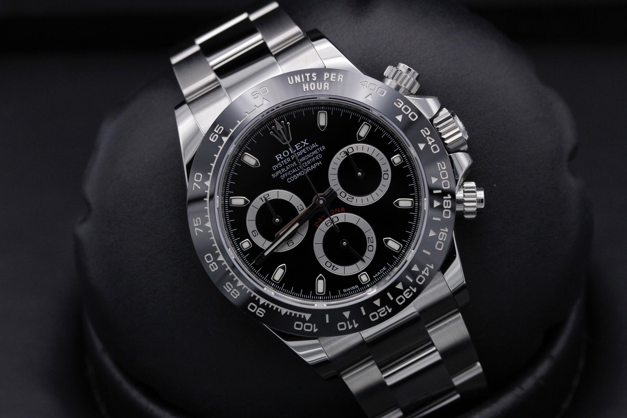 Watch Image 9