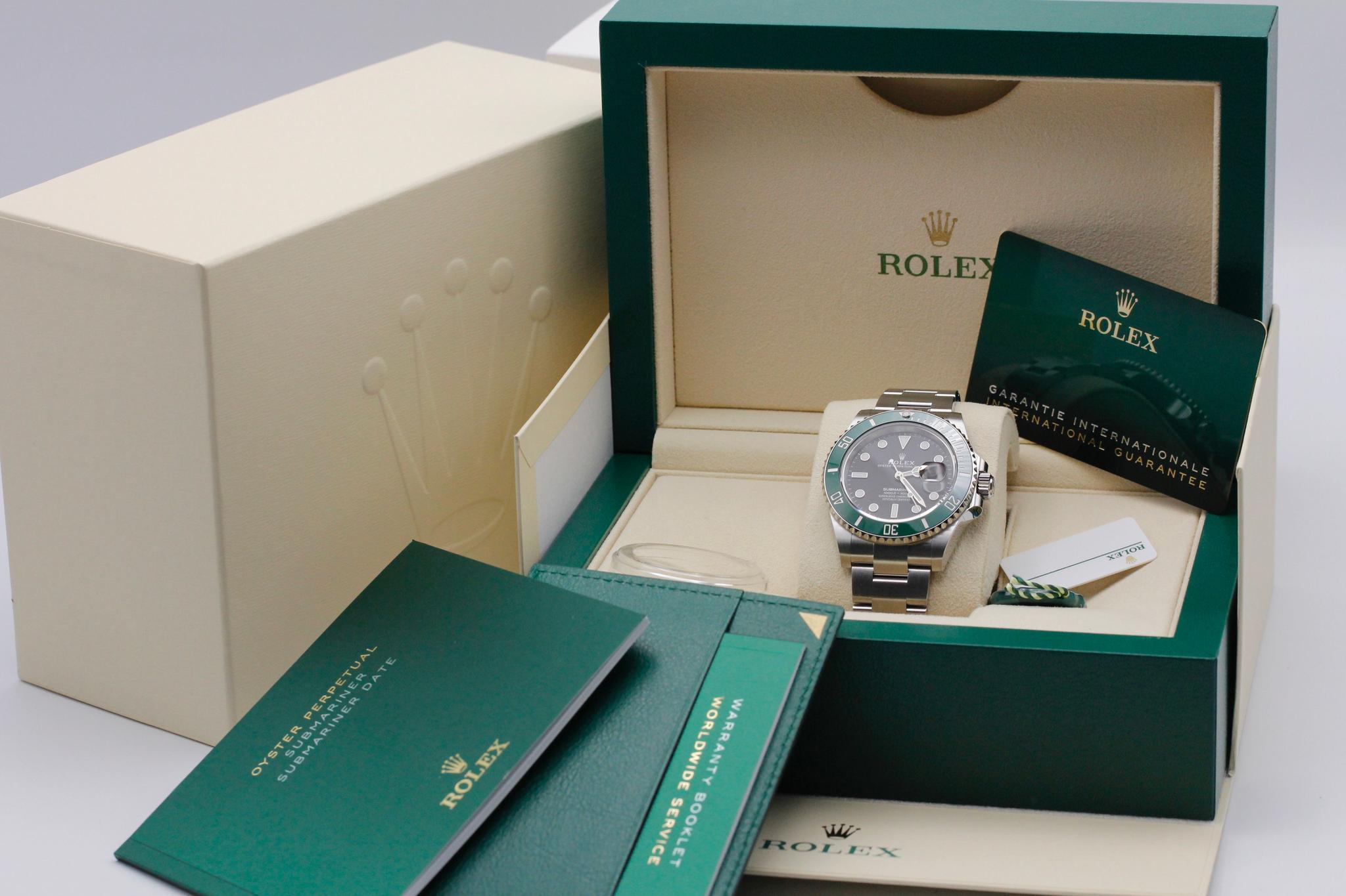 Watch Image 11