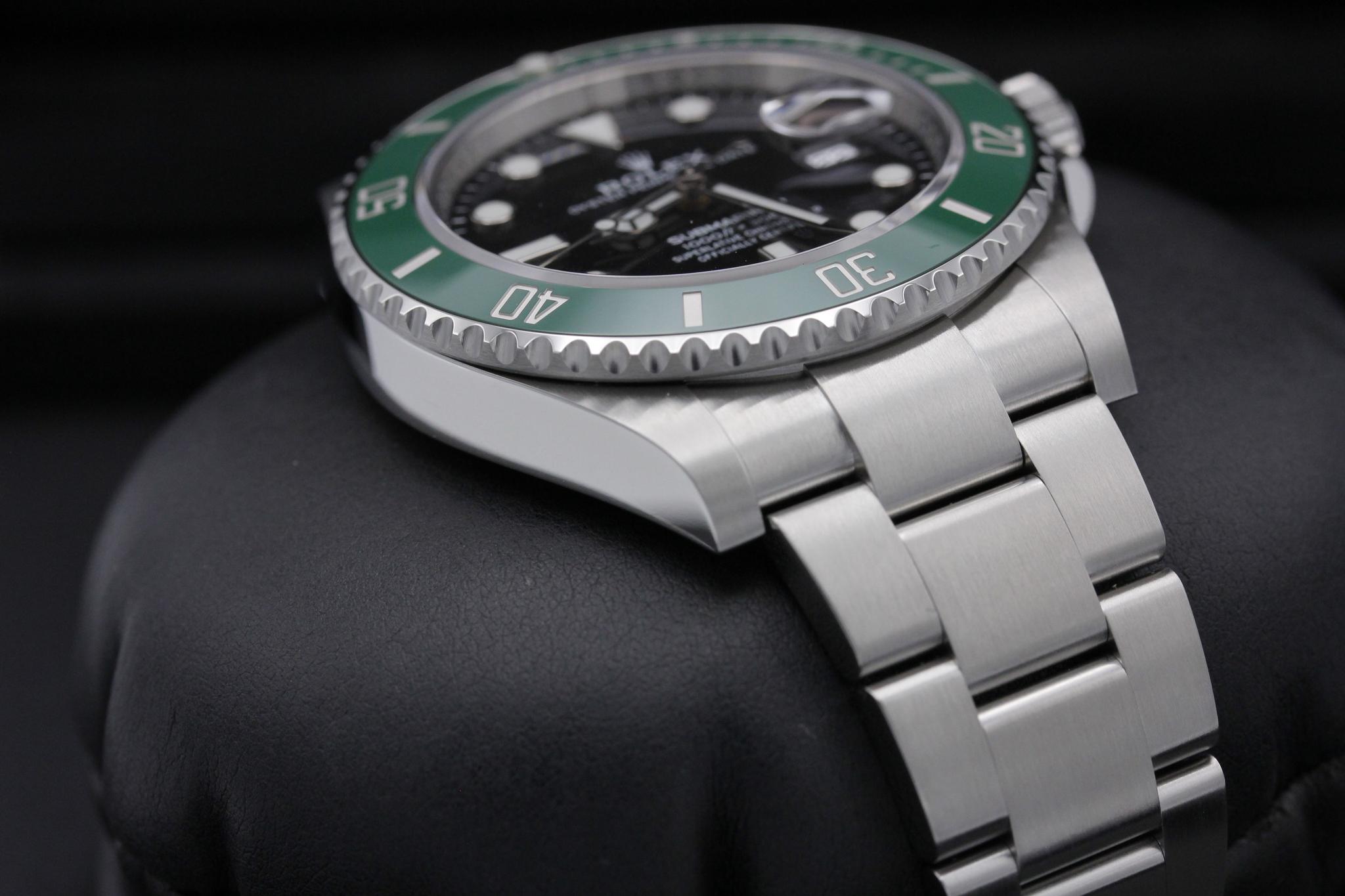 Watch Image 6
